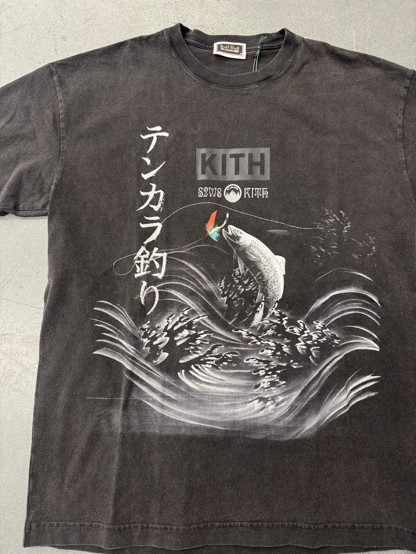 2025 KITH SOUTH2 WEST8 COLOMBIA TENKARA VINTAGE TEE