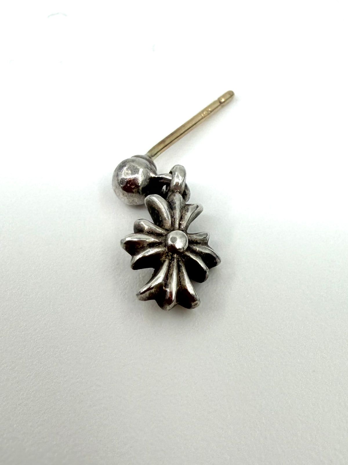 CHROME HEARTS TINY E SILVER DROP EARRING