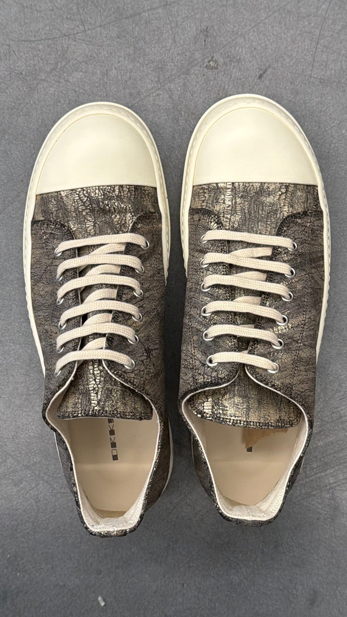 SS25 RICK OWENS DRKSHDW HOLLYWOOD LOW-TOP SNEAKERS MEGACRUST