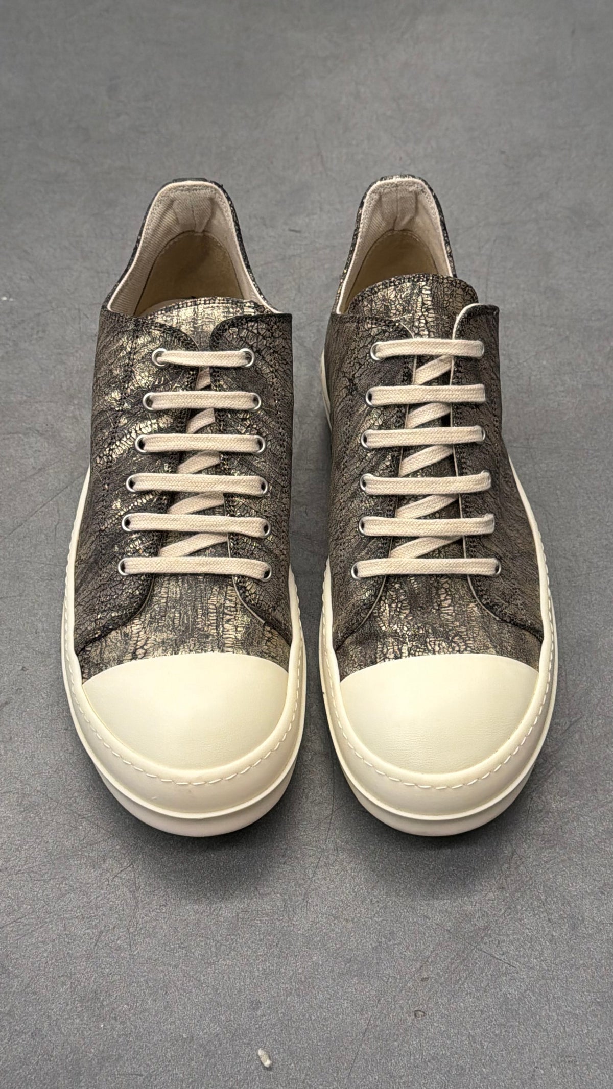 SS25 RICK OWENS DRKSHDW HOLLYWOOD LOW-TOP SNEAKERS MEGACRUST