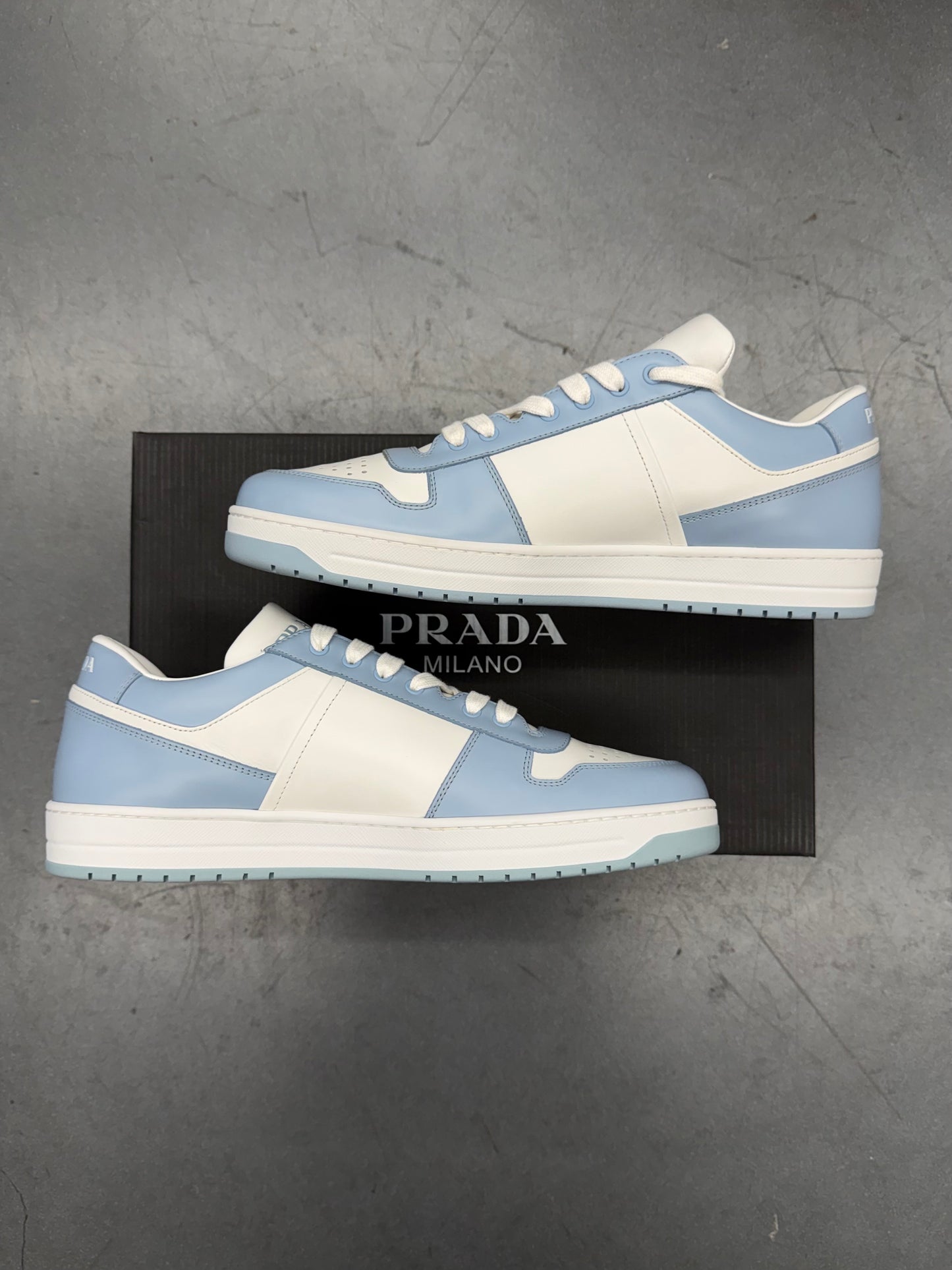 PRADA SIZE 9.5 DOWNTOWN LEATHER SNEAKER - LIGHT BLUE (W/BOX)