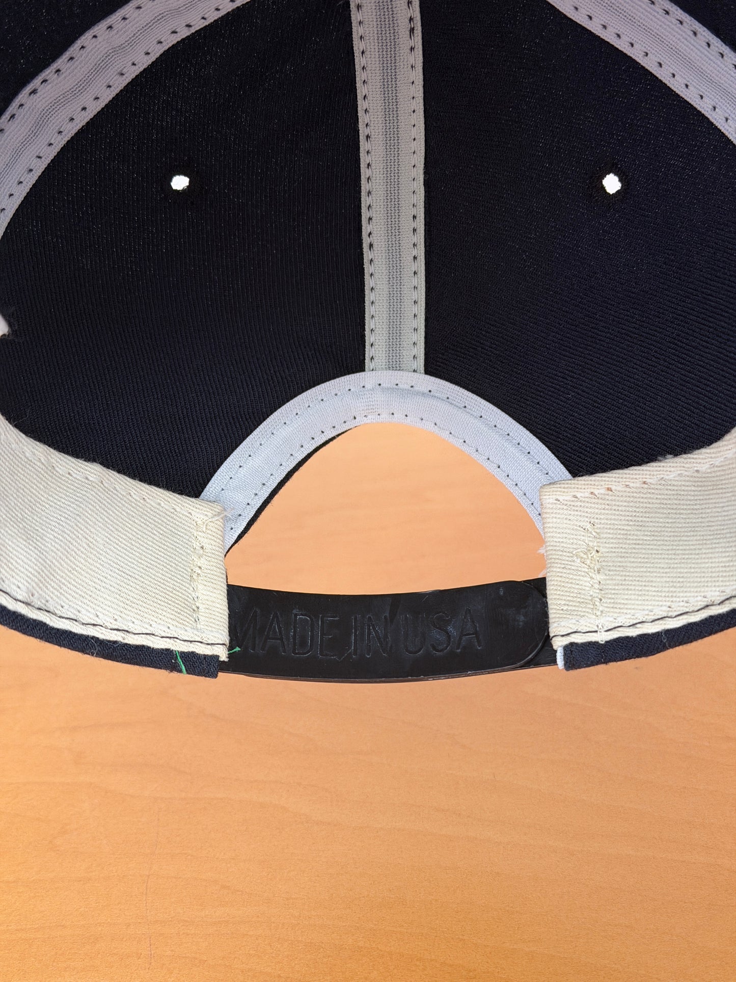 80'S VINTAGE UNIVERSITY OF VIRGINIA SNAPBACK HAT AS SEEN IN EDWARD SCISSORHANDS  (NEW ERA TAG)