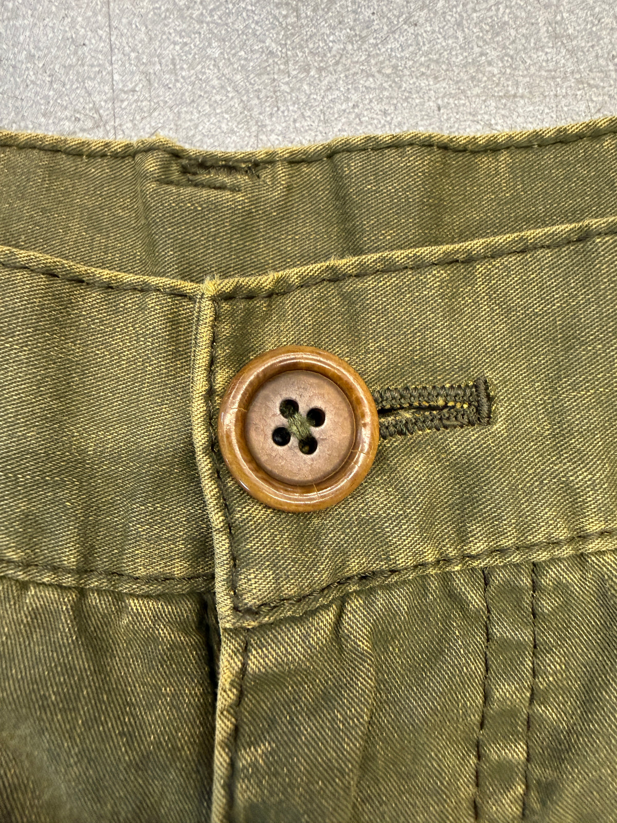 SD04 COMMES DES GARCONS HOMME WASHED OLIVE COTTON TROUSERS