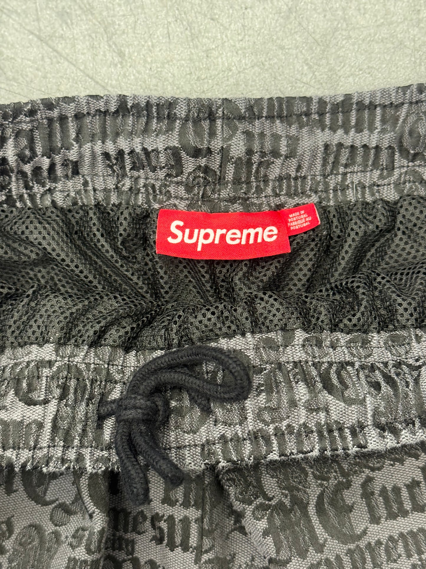 SS25 SUPREME CITIES JACQUARD SHORT - BLACK