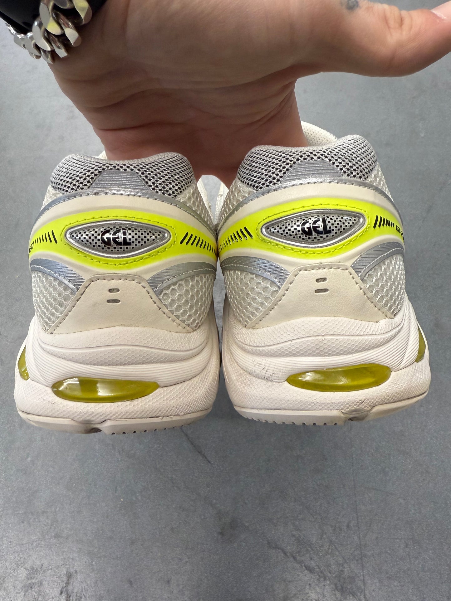 SIZE 10 ASICS GT-2160 PARIS (PRE-OWNED WITHOUT BOX)