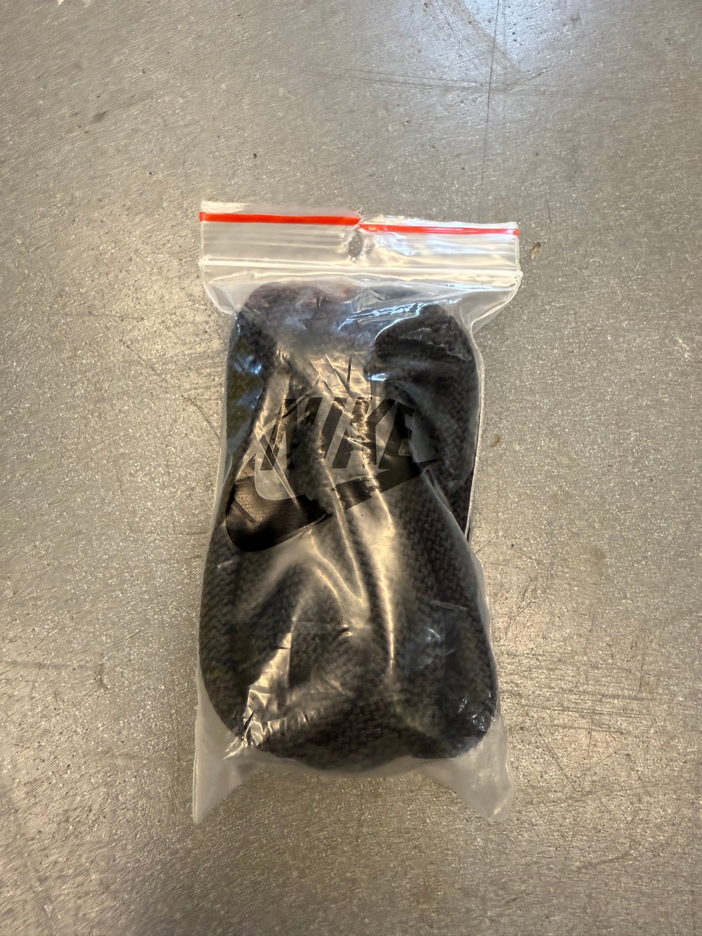 SIZE 13 NIKE AIR MAX UPTEMPO LOW AMBUSH BLACK (PRE-OWNED WITH BOX)