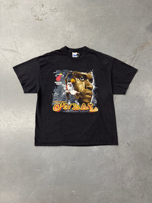2004 MIAMI HEAT SHAQUILLE O'NEAL DUNKING TEE (NBA TAG)