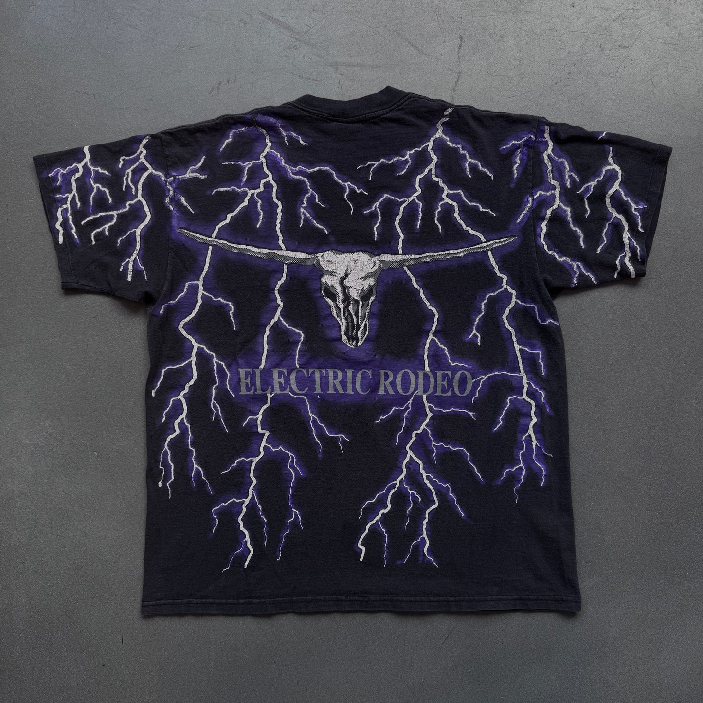 90'S BROOKS & DUNN ELECTRIC RODEO LIGHTNING AOP TEE (KINGSTREE TEXFI TAG)