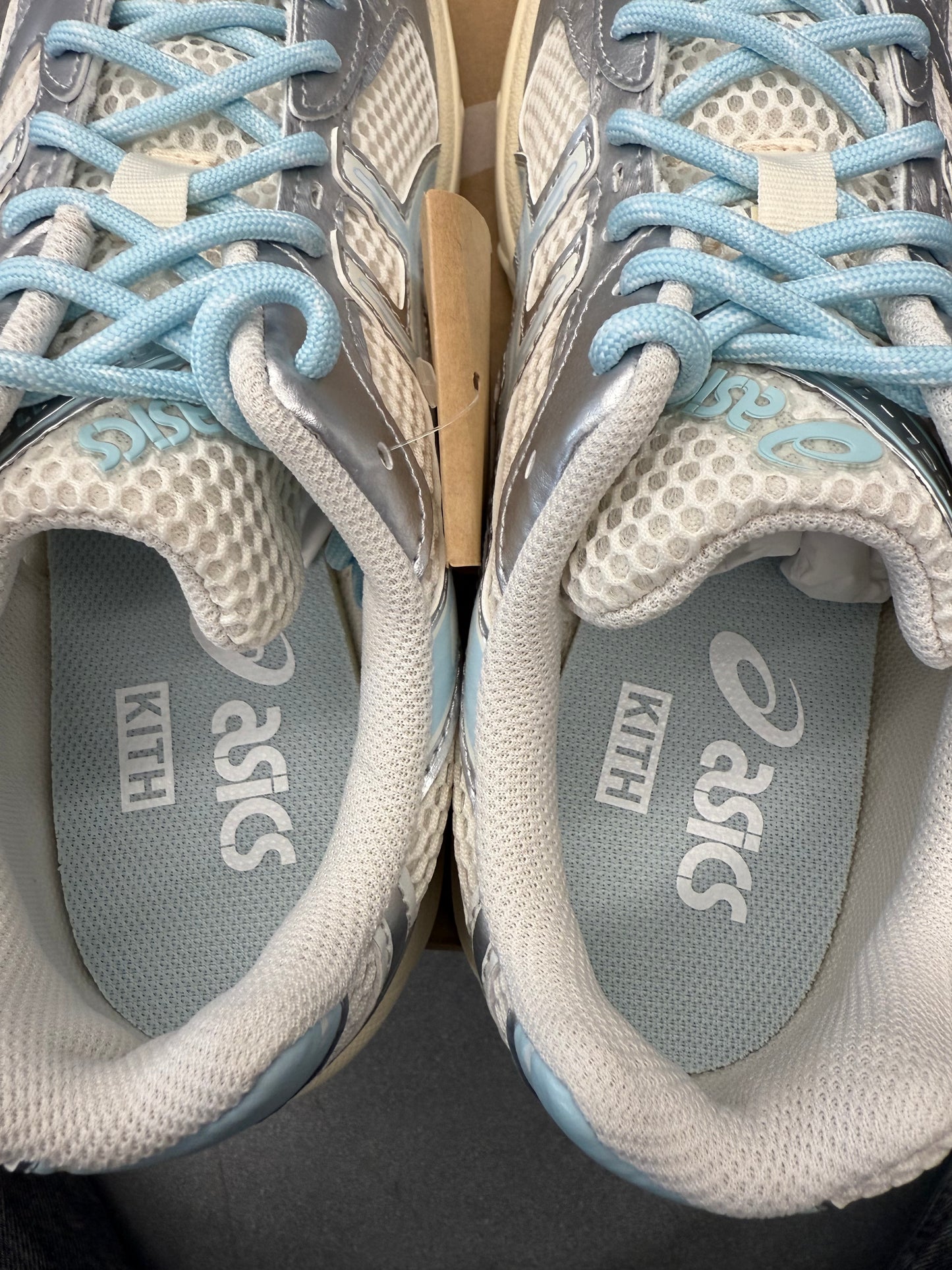 2023 SIZE 8 ASICS GEL-1130 KITH CREAM STARLIGHT BLUE (NWT)