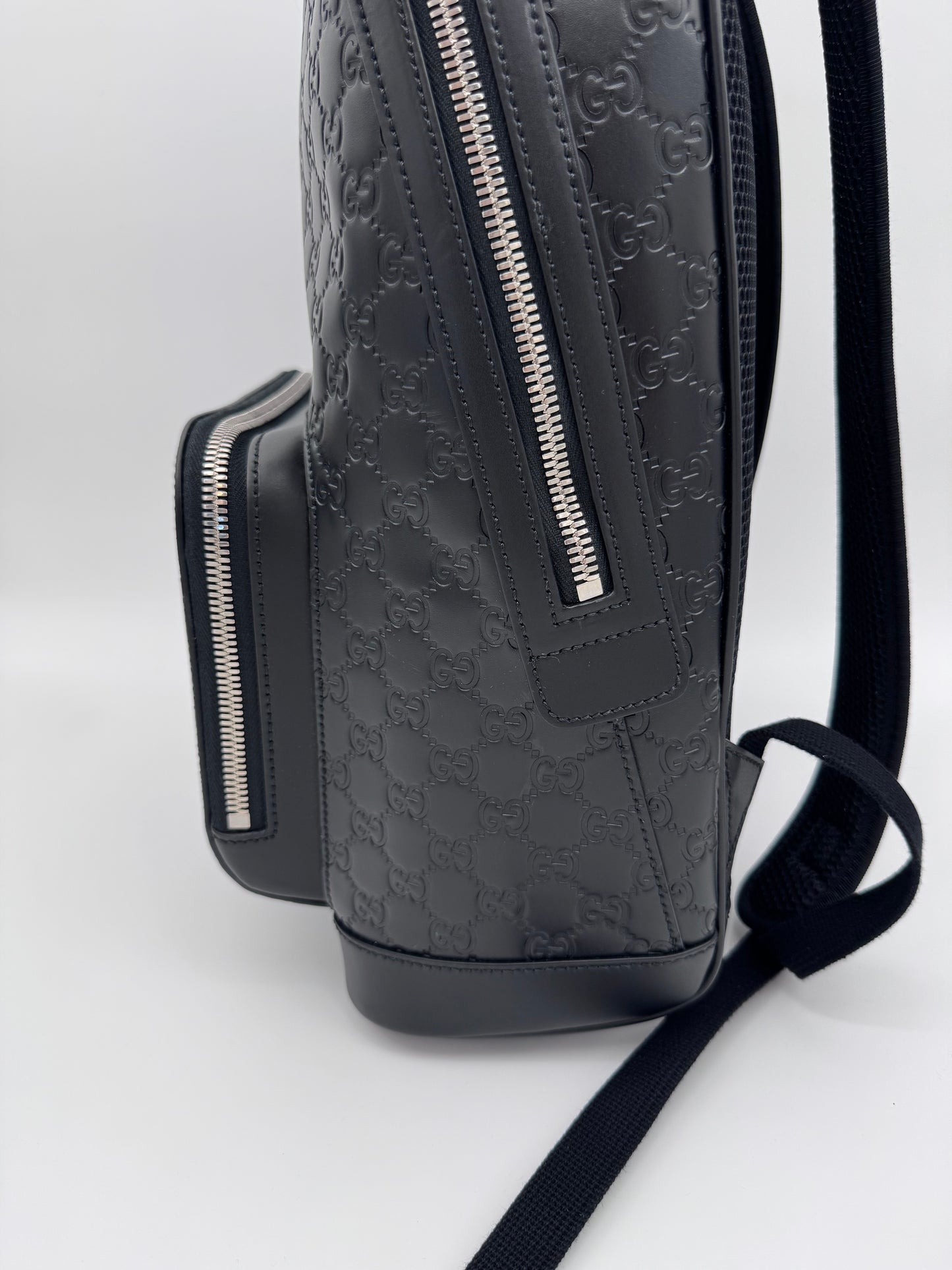 GUCCI SIGNATURE LEATHER BACKPACK