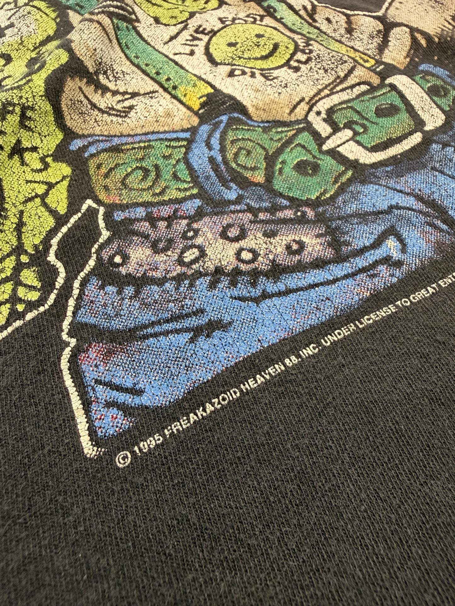 1995 WHITE ZOMBIE FREAKS AND HUMAN ODDITIES TEE (GEM TAG)