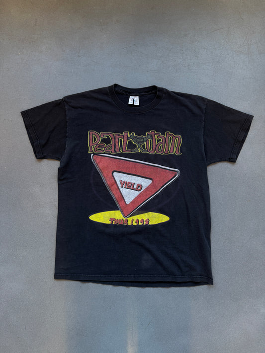 1998 PEARL JAM YIELD PARKING LOT BOOTLEG TOUR TEE (DELTA TAG)