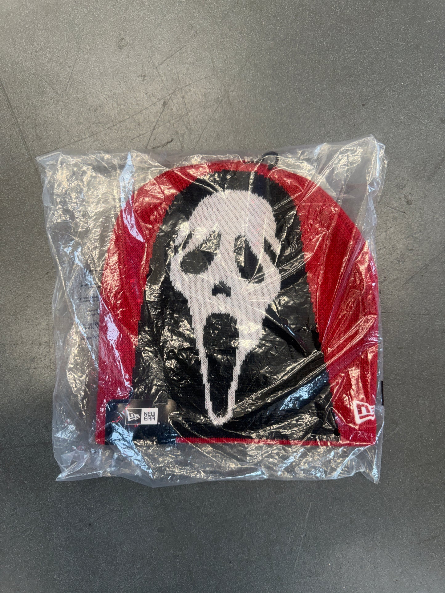 SS26 SUPREME NEW ERA GHOSTFACE BEANIE - RED