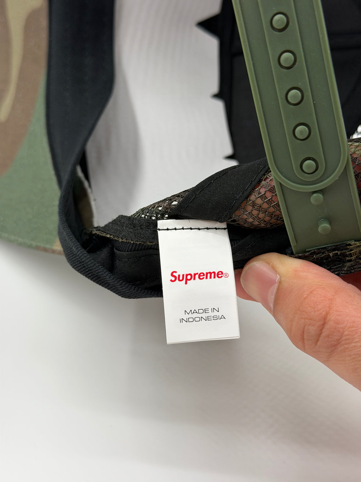 SS26 SUPREME WESTERN EMBROIDERED MESH BACK HAT - WOODLAND CAMO