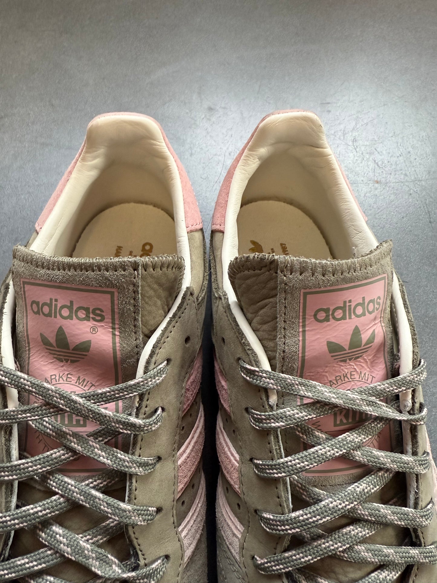 2024 SIZE 11 ADIDAS HANDBALL TOP KITH CLASSIC GUM PINK (PRE-OWNED NO BOX)