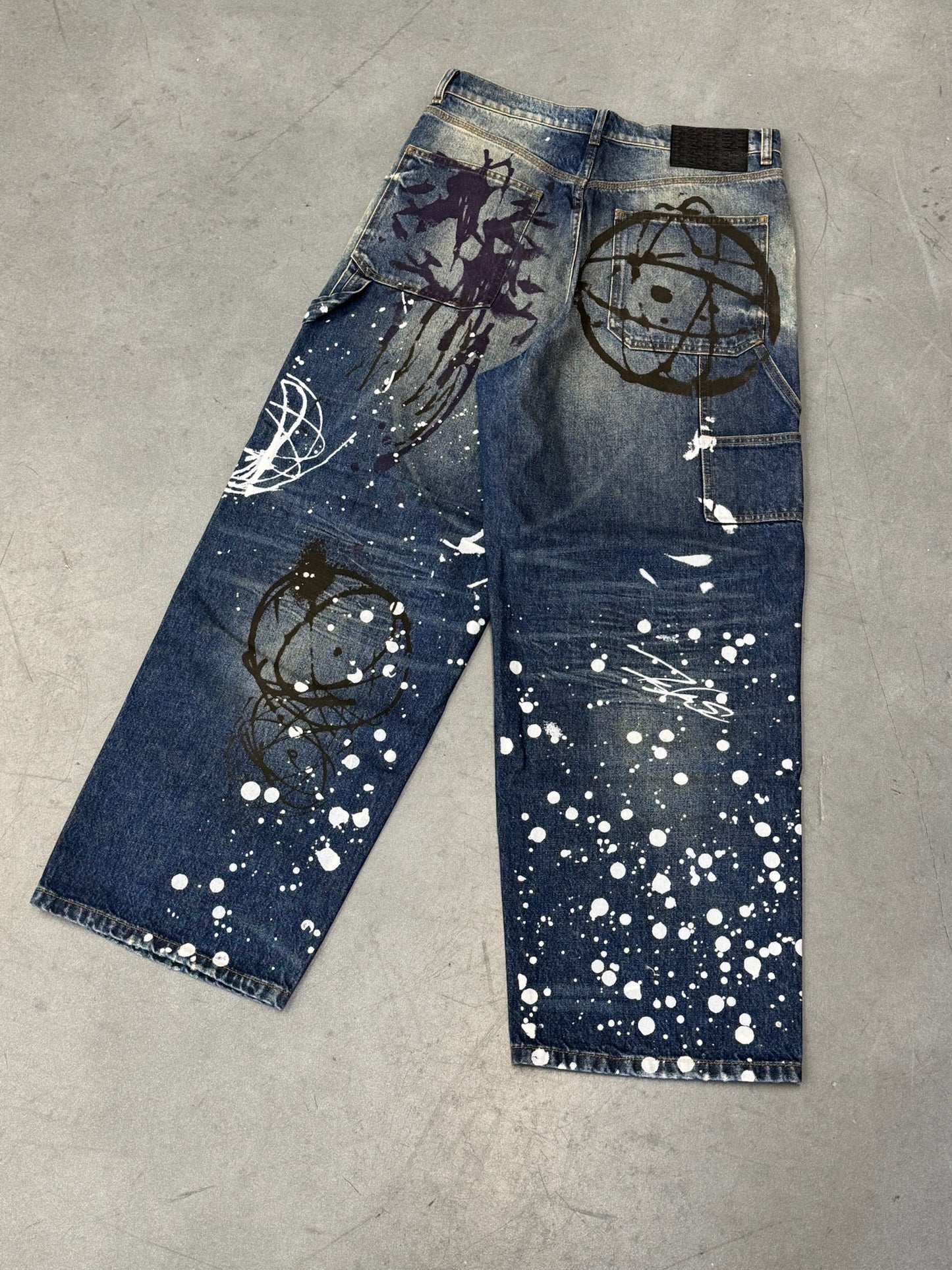 MARC JACOBS FUTURA PAINTED OVERSIZED JEANS