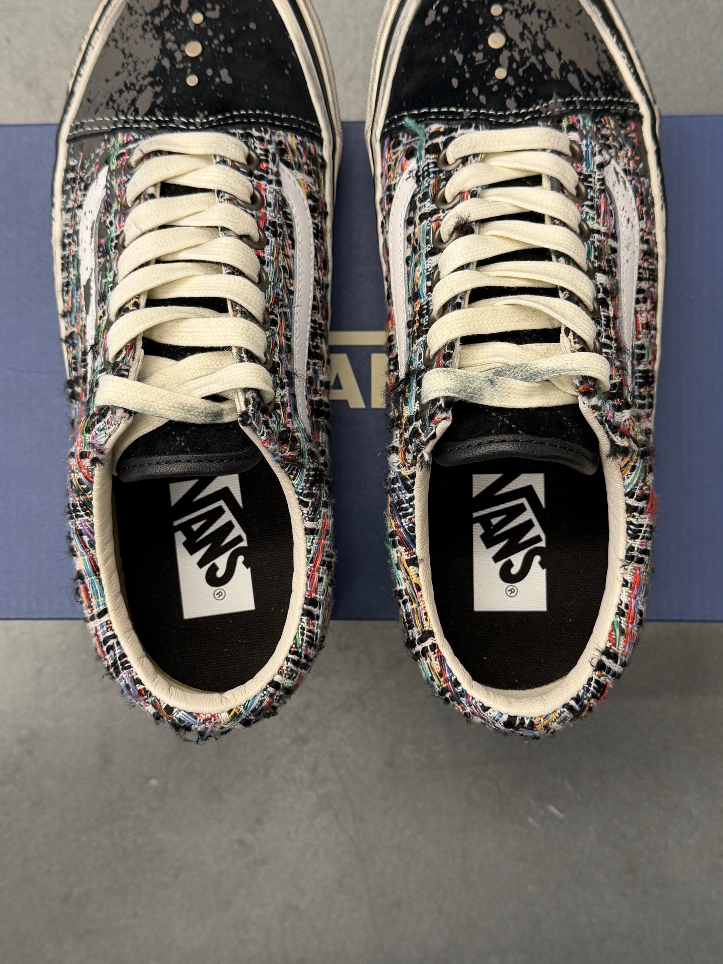 2026 VANS PREMIUM OLD SKOOL CHARMS - BLACK/GREY (W/ BOX)