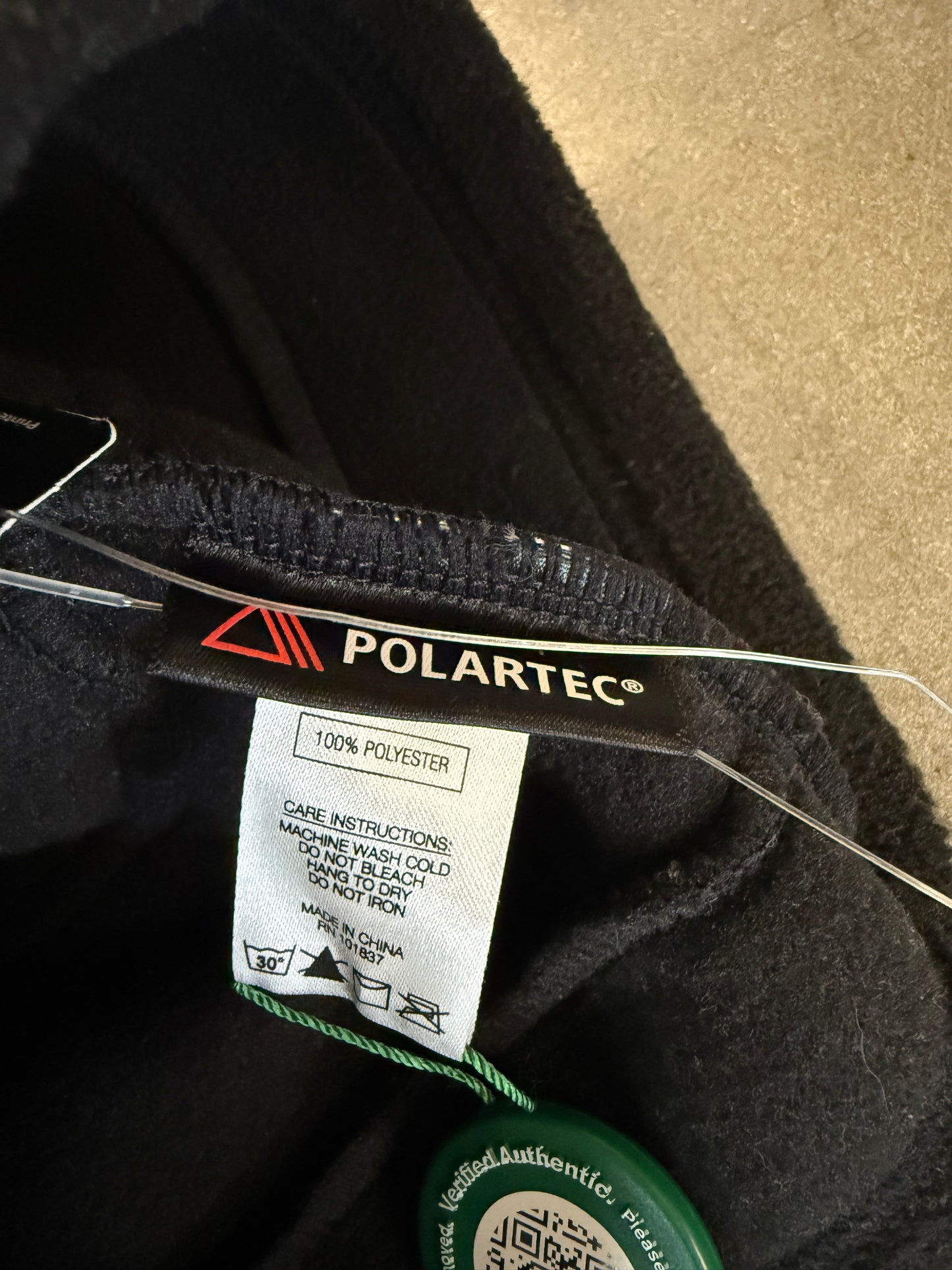 FW18 SUPREME POLARTEC BALACLAVA - BLACK