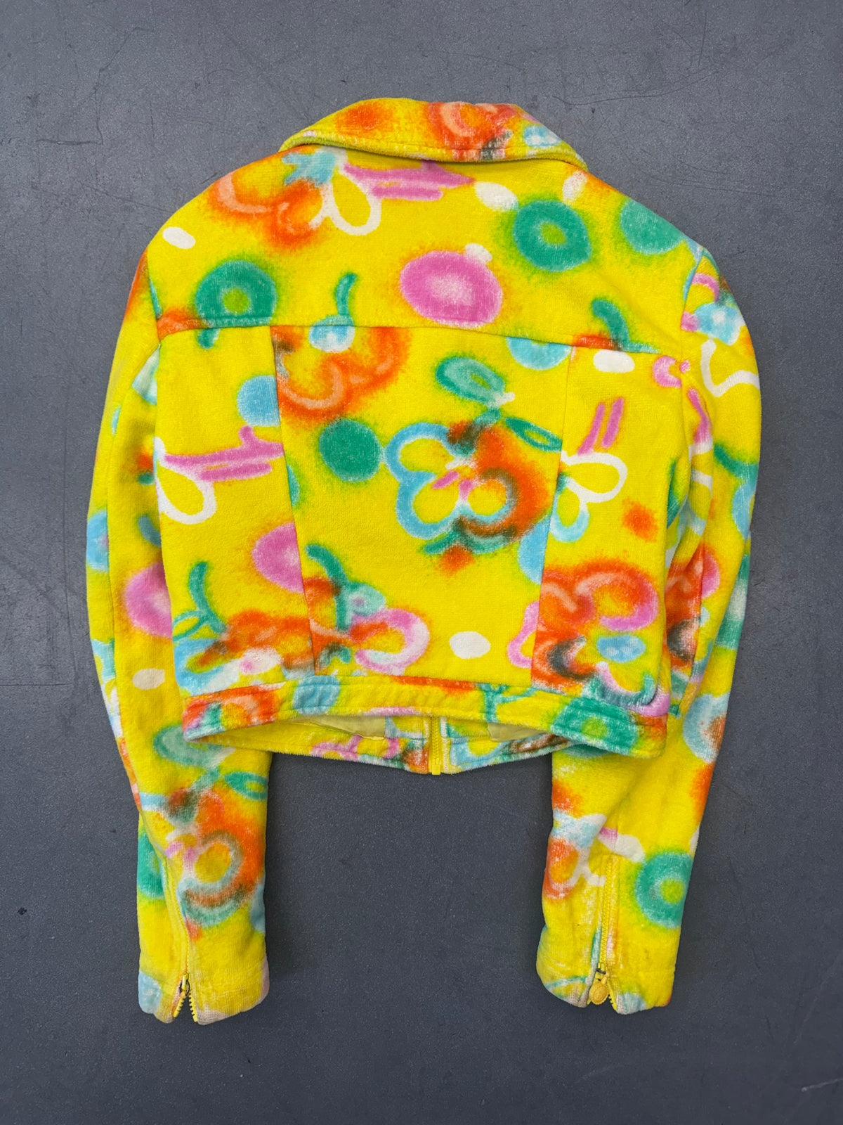 1996 GIANNI VERSACE YELLOW GRAFFITI FLORAL PRINT TERRY COTTON JACKET