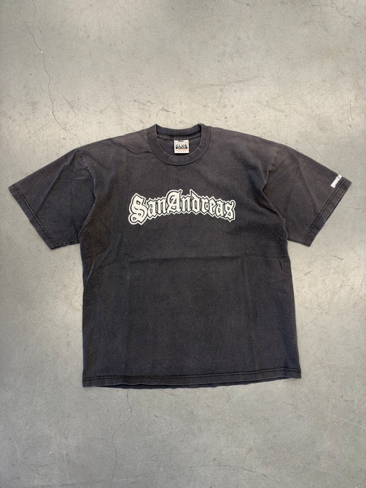 2004 GRAND THEFT AUTO SAN ANDREAS PROMO TEE (PRO CLUB TAG)