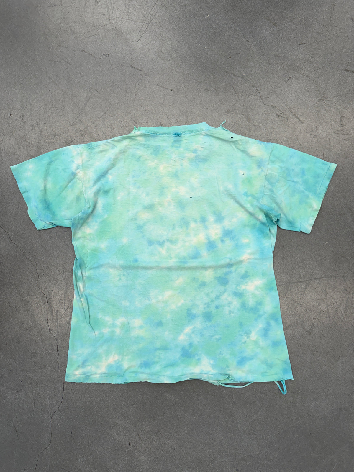 90'S GRATEFUL DEAD SKULL UNDERWATER WHALE TIE-DYE TEE (PULLED TAG)