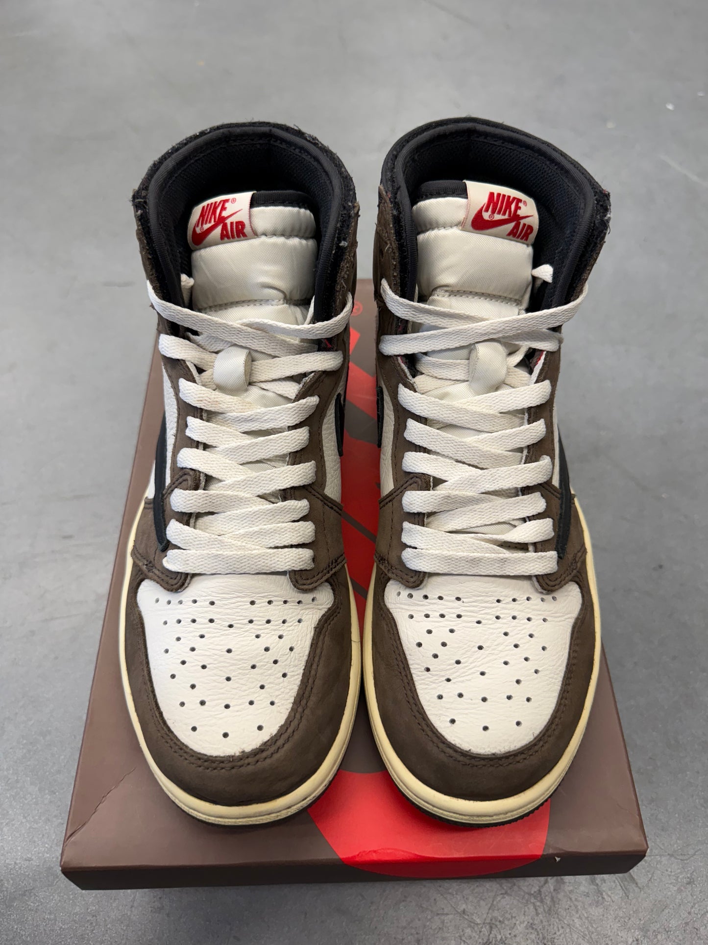 2019 SIZE 8 JORDAN 1 RETRO HIGH OG SP TRAVIS SCOTT MOCHA