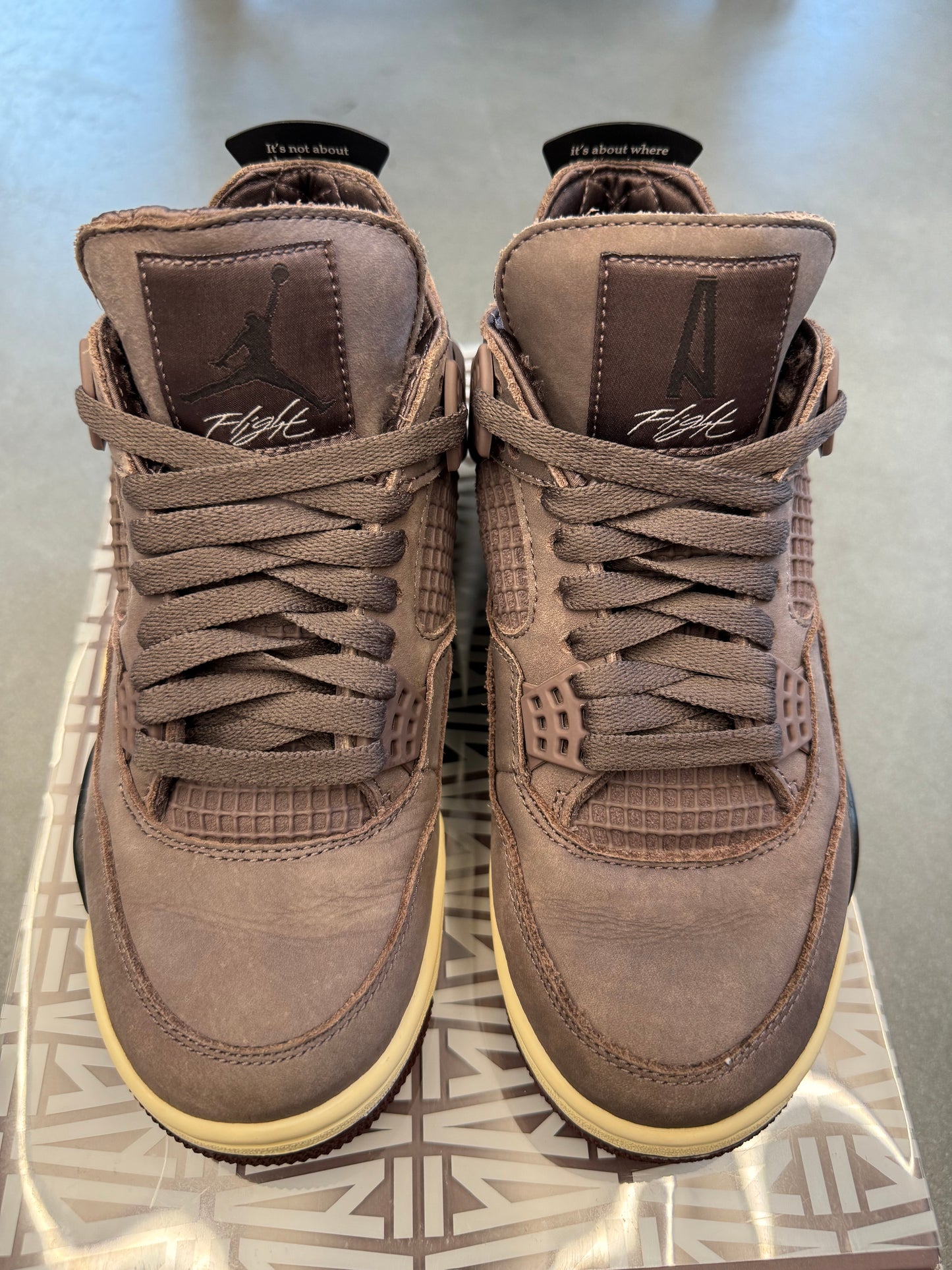 2022 SIZE 5.5 JORDAN 4 RETRO SP A MA MANIERE VIOLET ORE (PRE-OWNED WITH BOX)