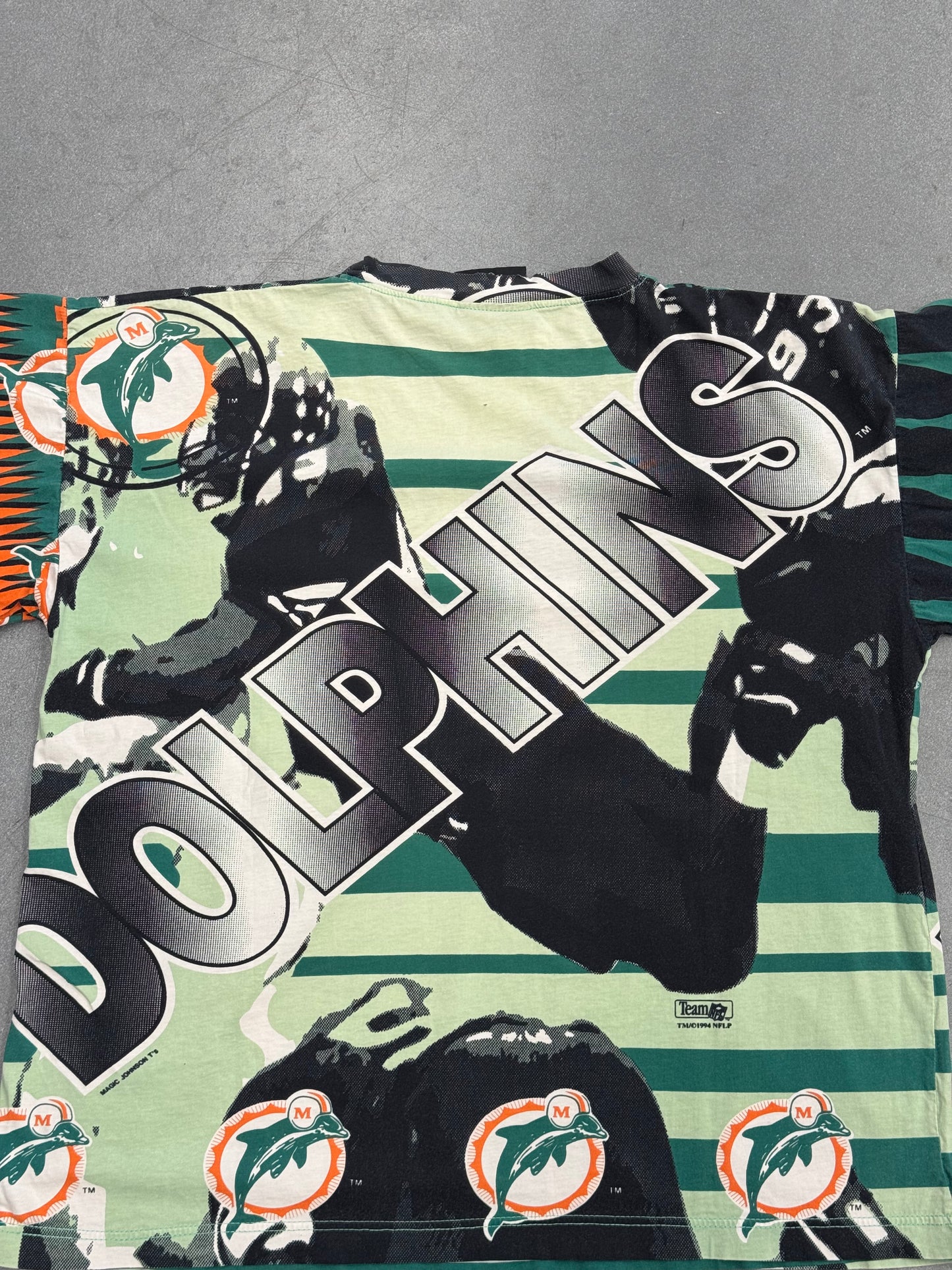 1994 MIAMI DOLPHINS MAGIC JOHNSON AOP TEE (AMERICA'S FAVORITES TAG)