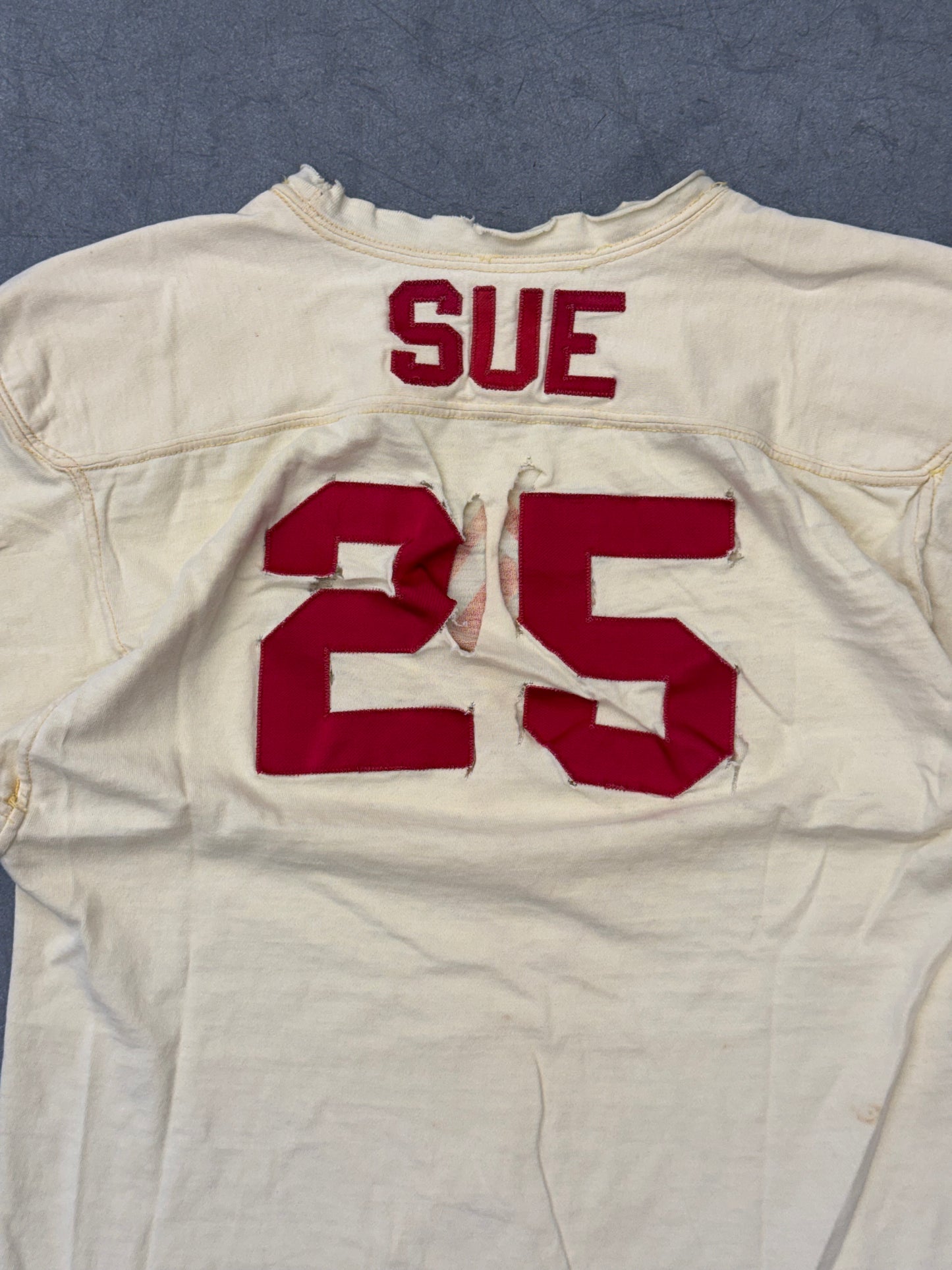 80S SUE #25 FOOTBALL DIAMOND J TOP - CREAM/RED