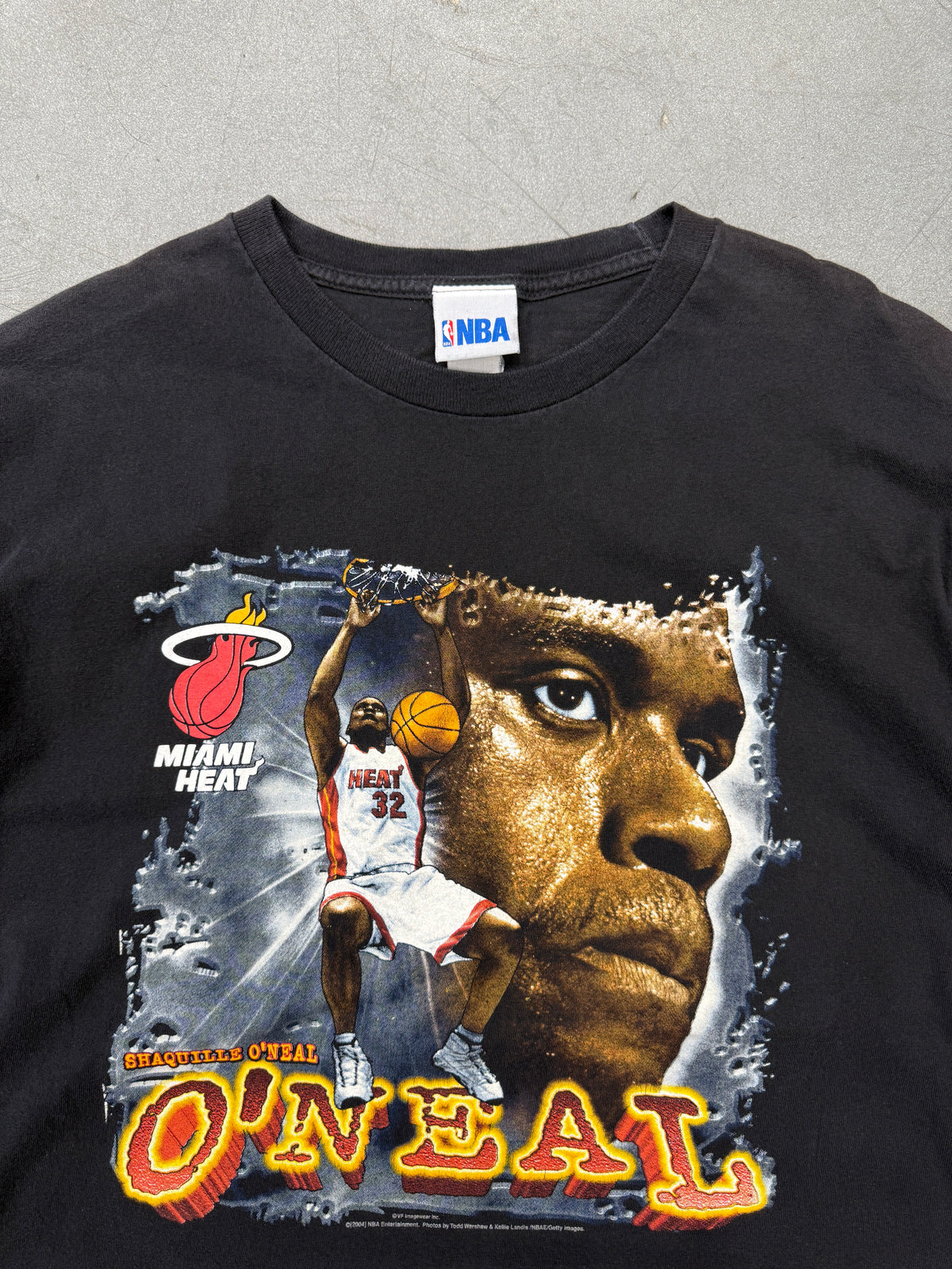 2004 MIAMI HEAT SHAQUILLE O'NEAL BIG FACE TEE (NBA TAG)