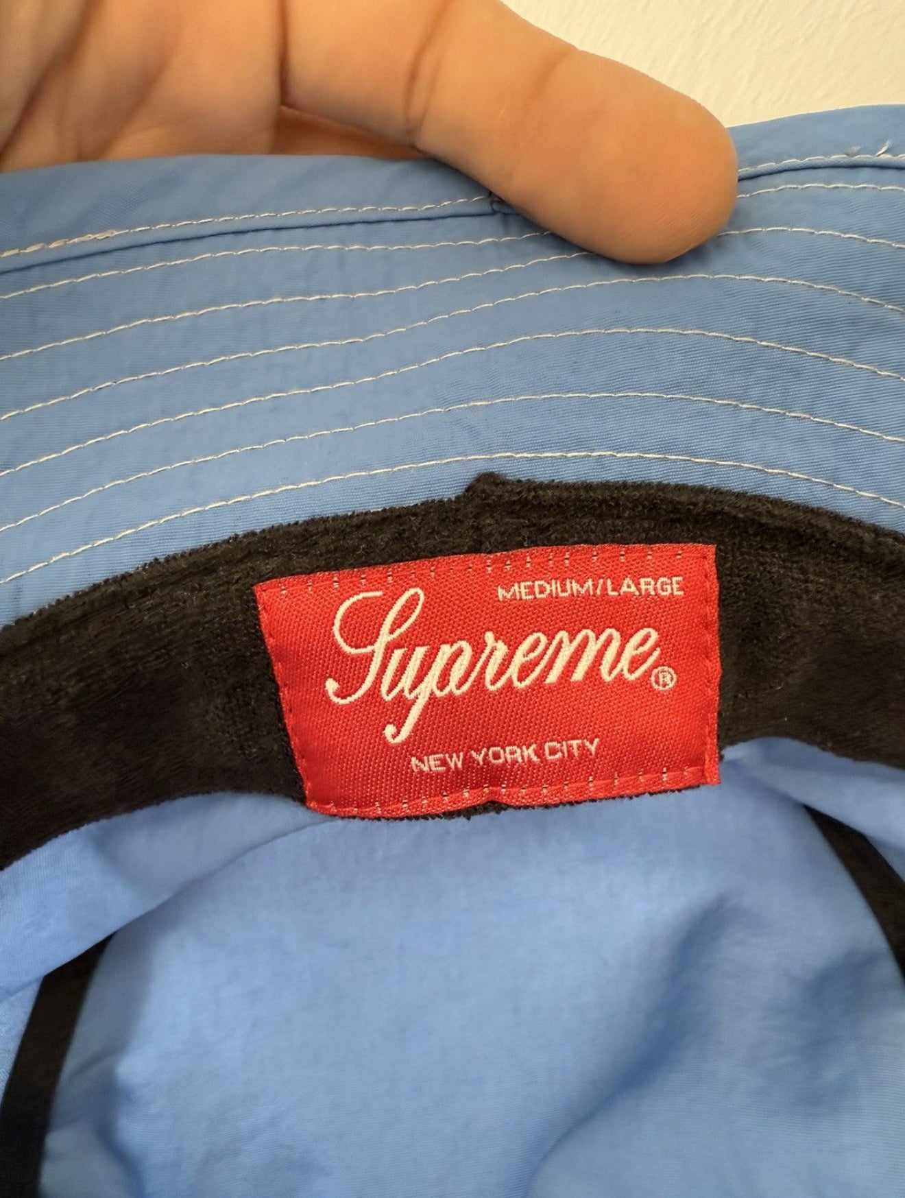 SS19 SUPREME CONTRAST STITCH REFLECTIVE CRUSHER HAT BLUE