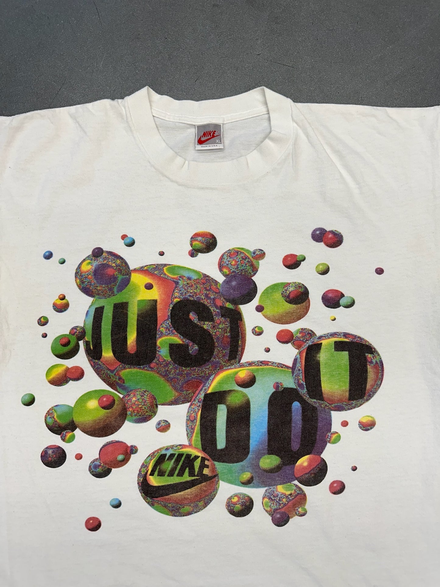 NIKE BUBBLES TEE