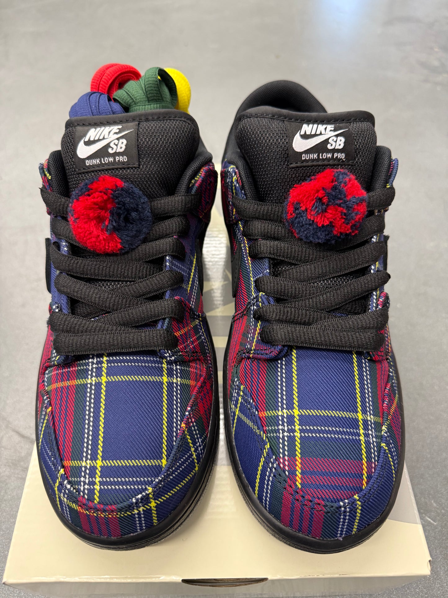 2025 SIZE 9 NIKE SB DUNK LOW NARDWUAR