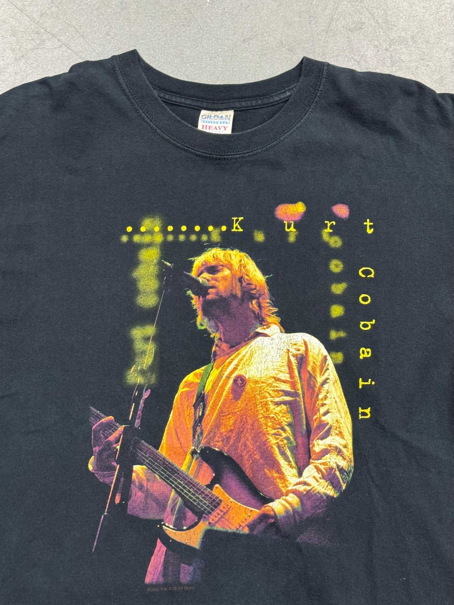 2004 KURT COBAIN THE END OF MUSIC TEE (GILDAN TAG)