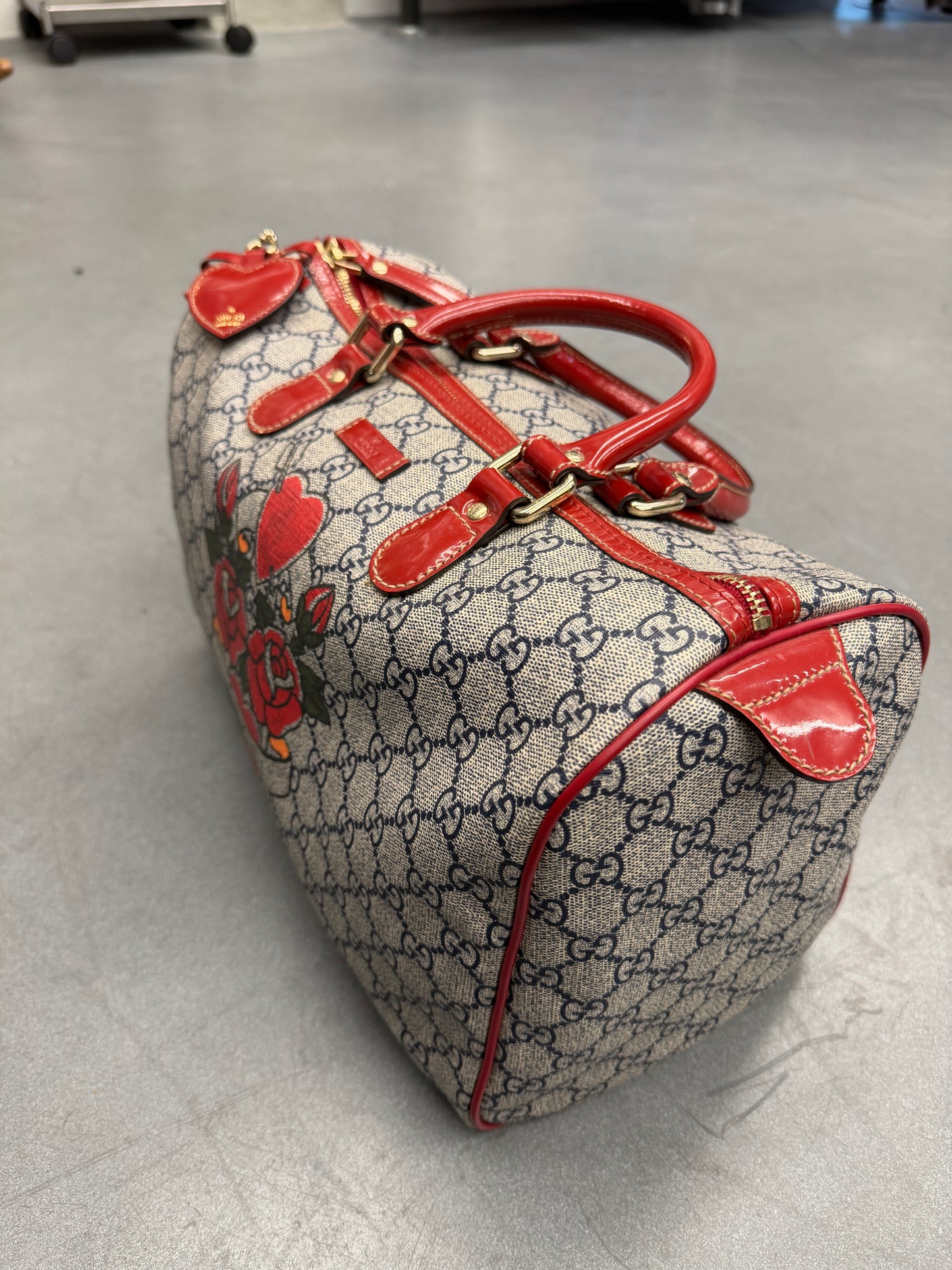 GUCCI ROSES & HEART MONOGRAM BOSTON 30 BAG