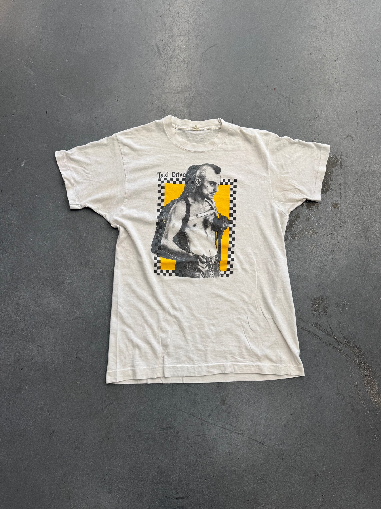 80S TAXI DRIVER TRAVIS BICKLE TEE (FADED TAG)