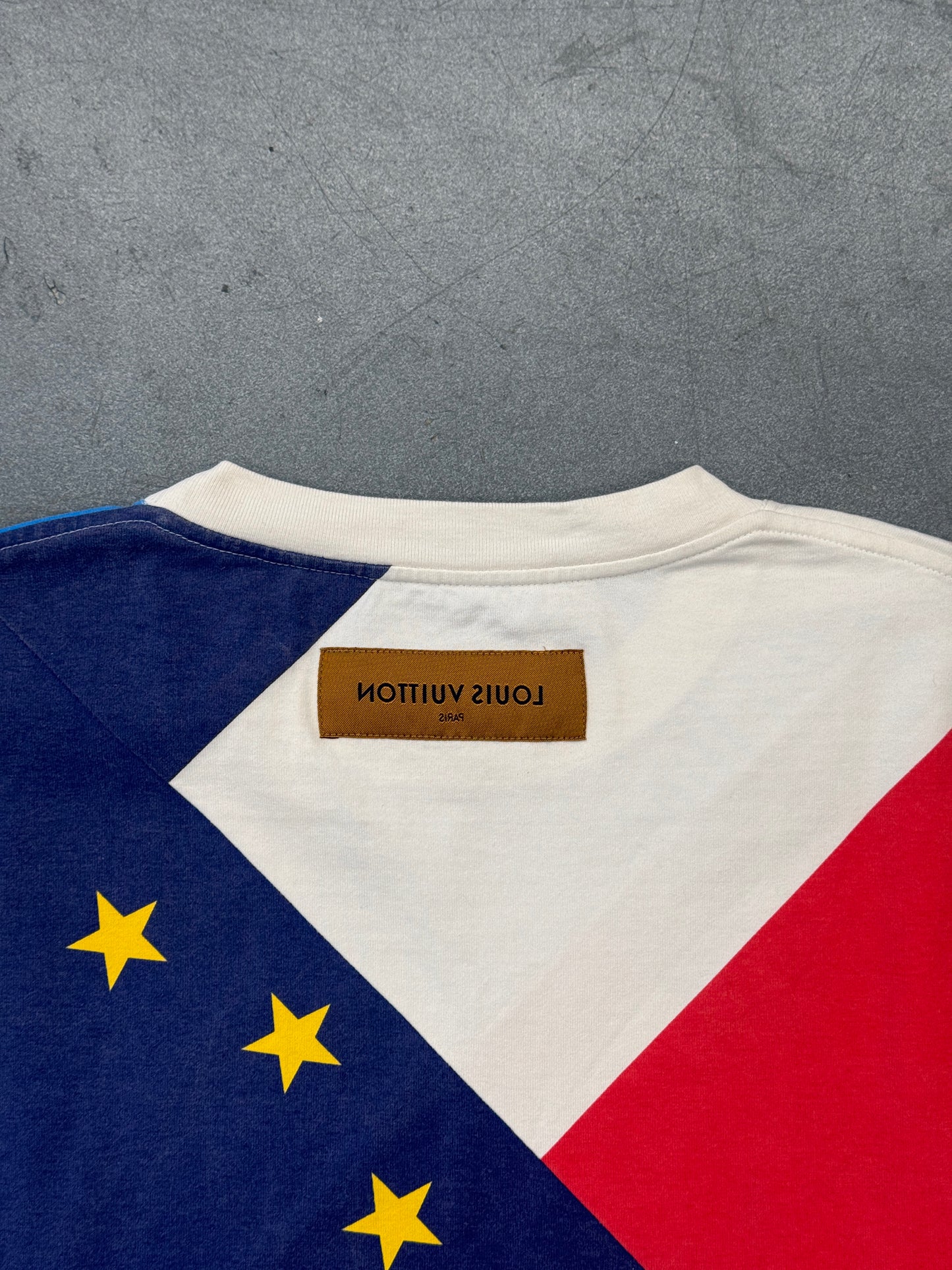2019 LOUIS VUITTON VIRGIL ABLOH FLAGS TEE