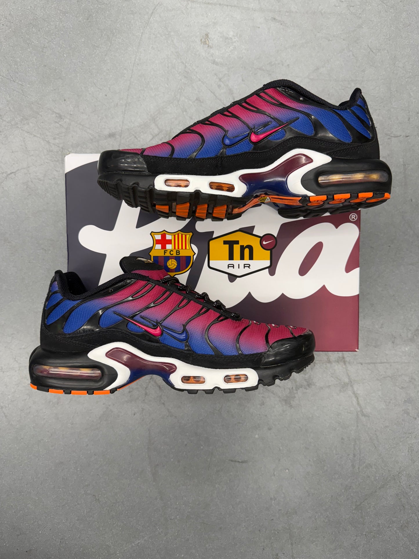 2023 SIZE 9 NIKE AIR MAX PLUS PATTA FC BARCELONA CULERS DEL MON
