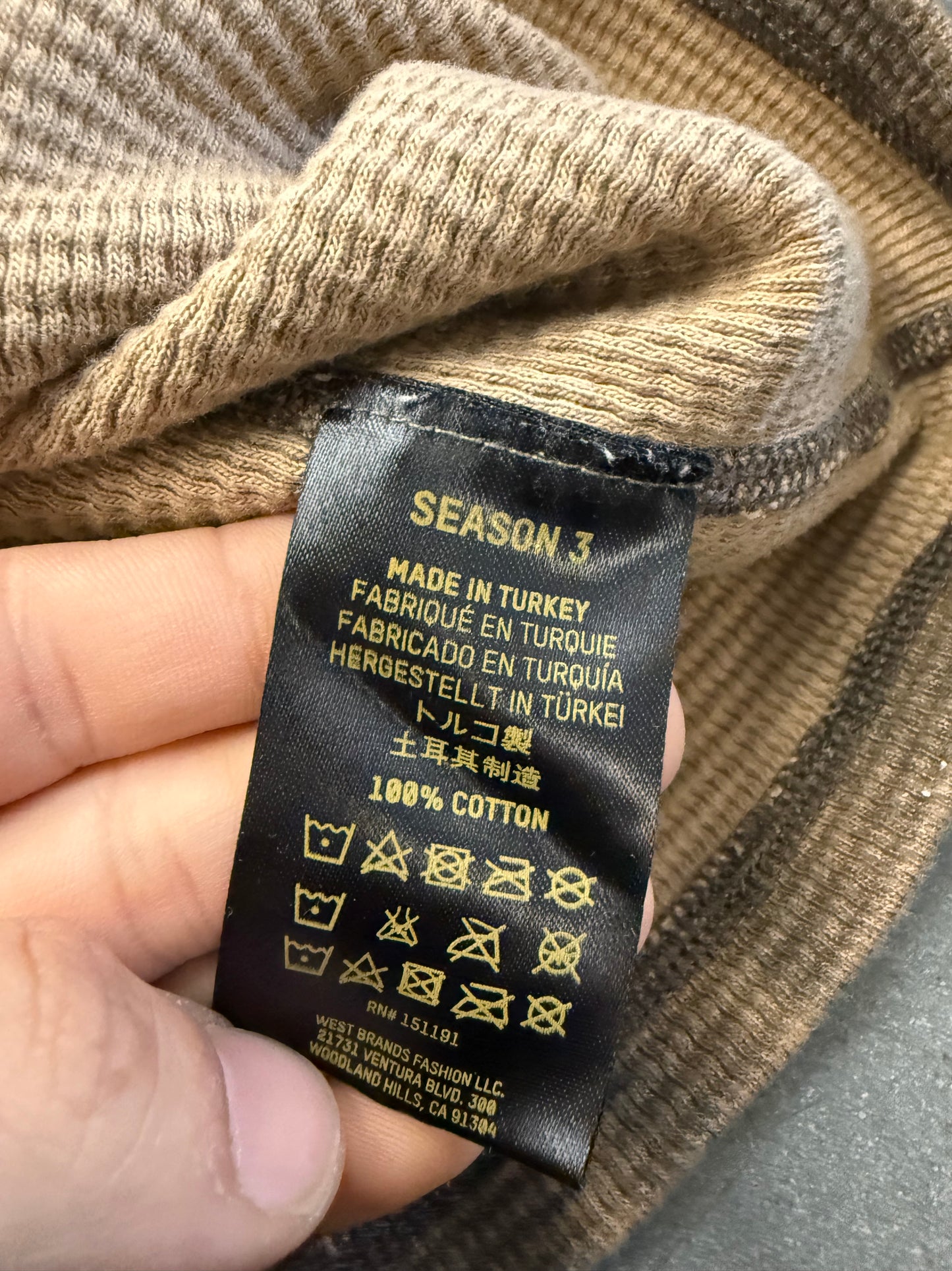 YEEZY SEASON 3 CAMO THERMAL - TREE CAMO (XS)