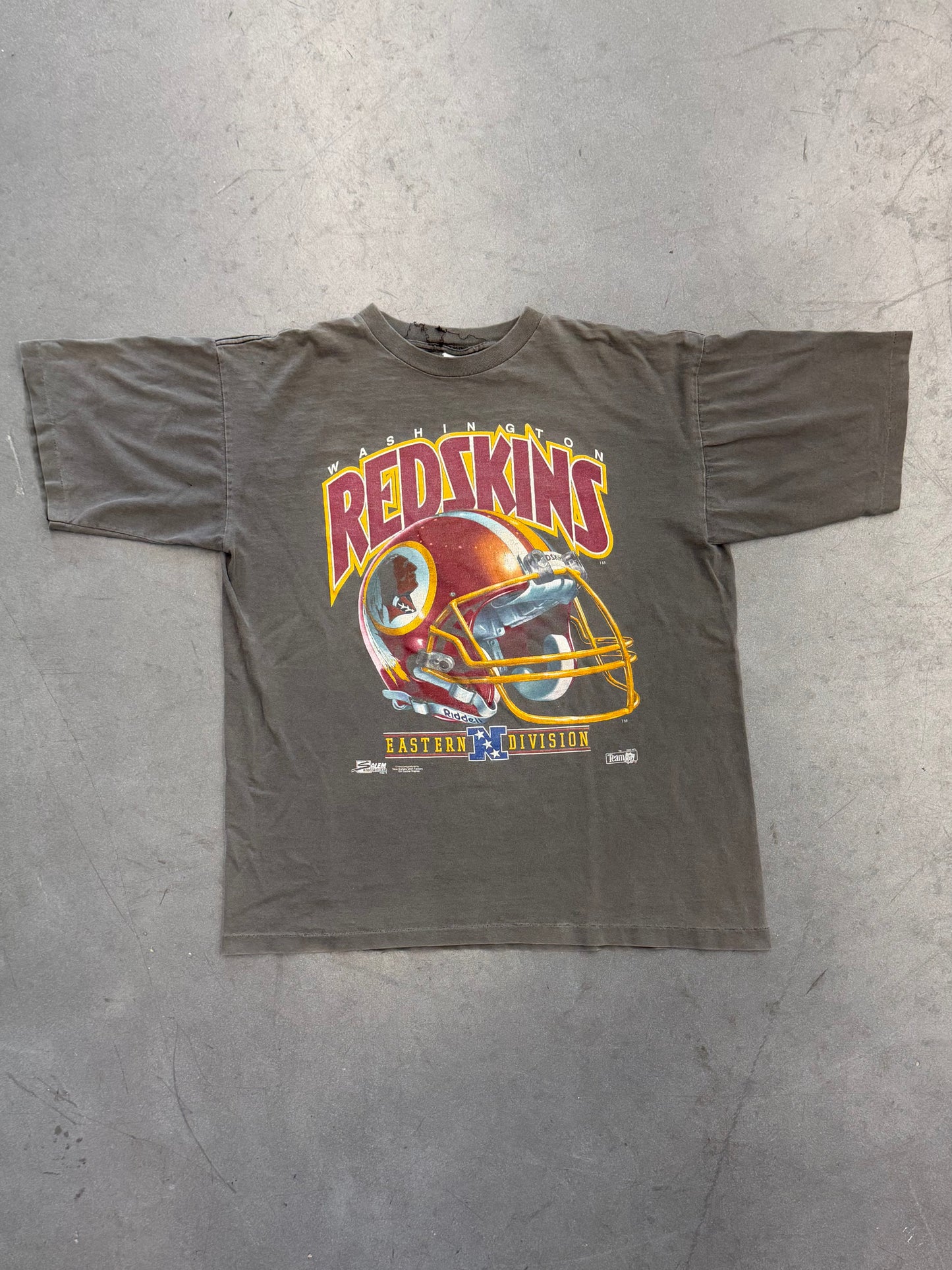 1992 WASHINGTON REDSKINS EASTERN DIVISION FADED TEE (SALEM SPORTSWEAR TAG)