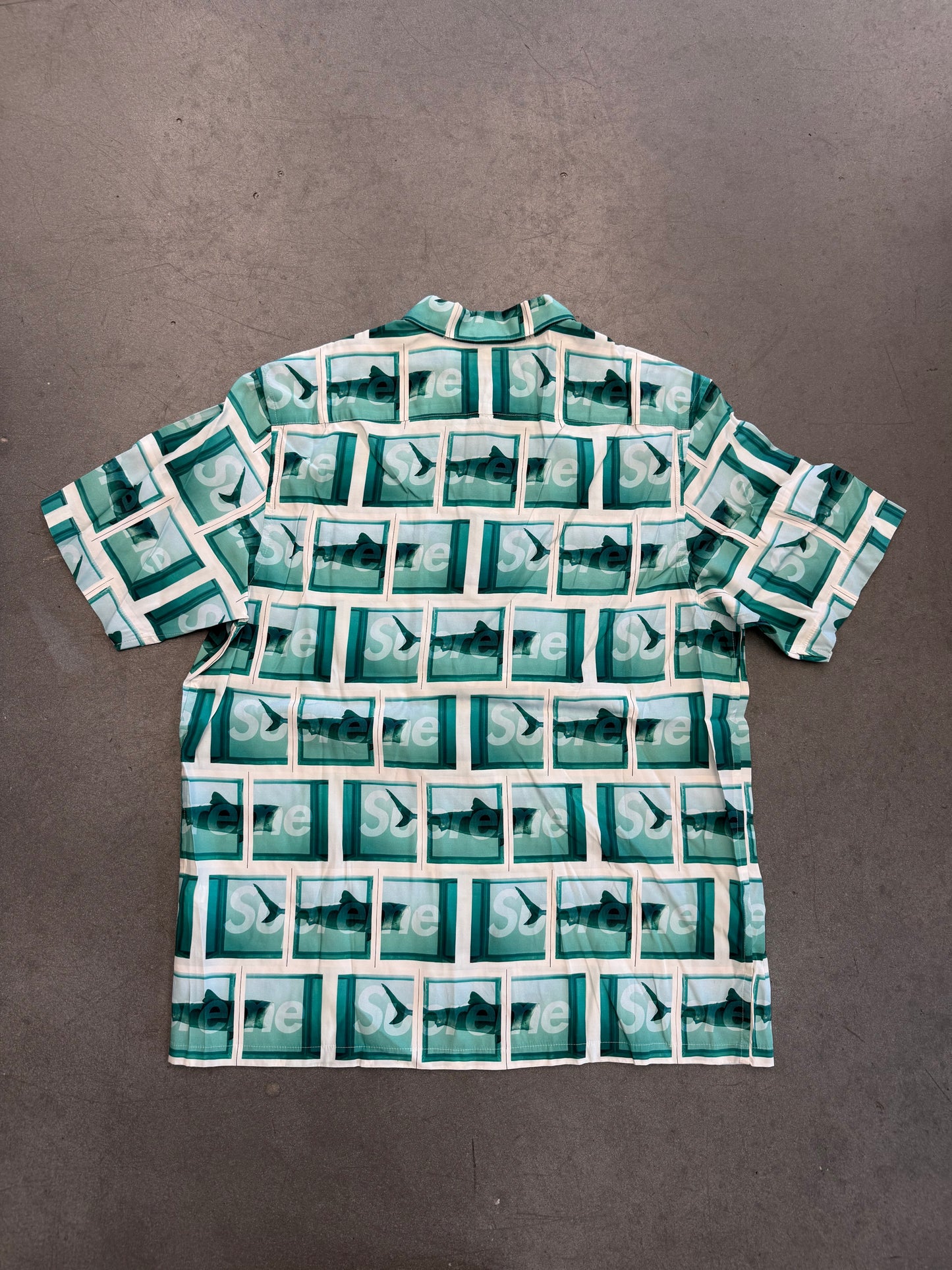 SS25 SUPREME DAMIEN HIRST SHARK S/S SHIRT - WHITE/TEAL (NWT)