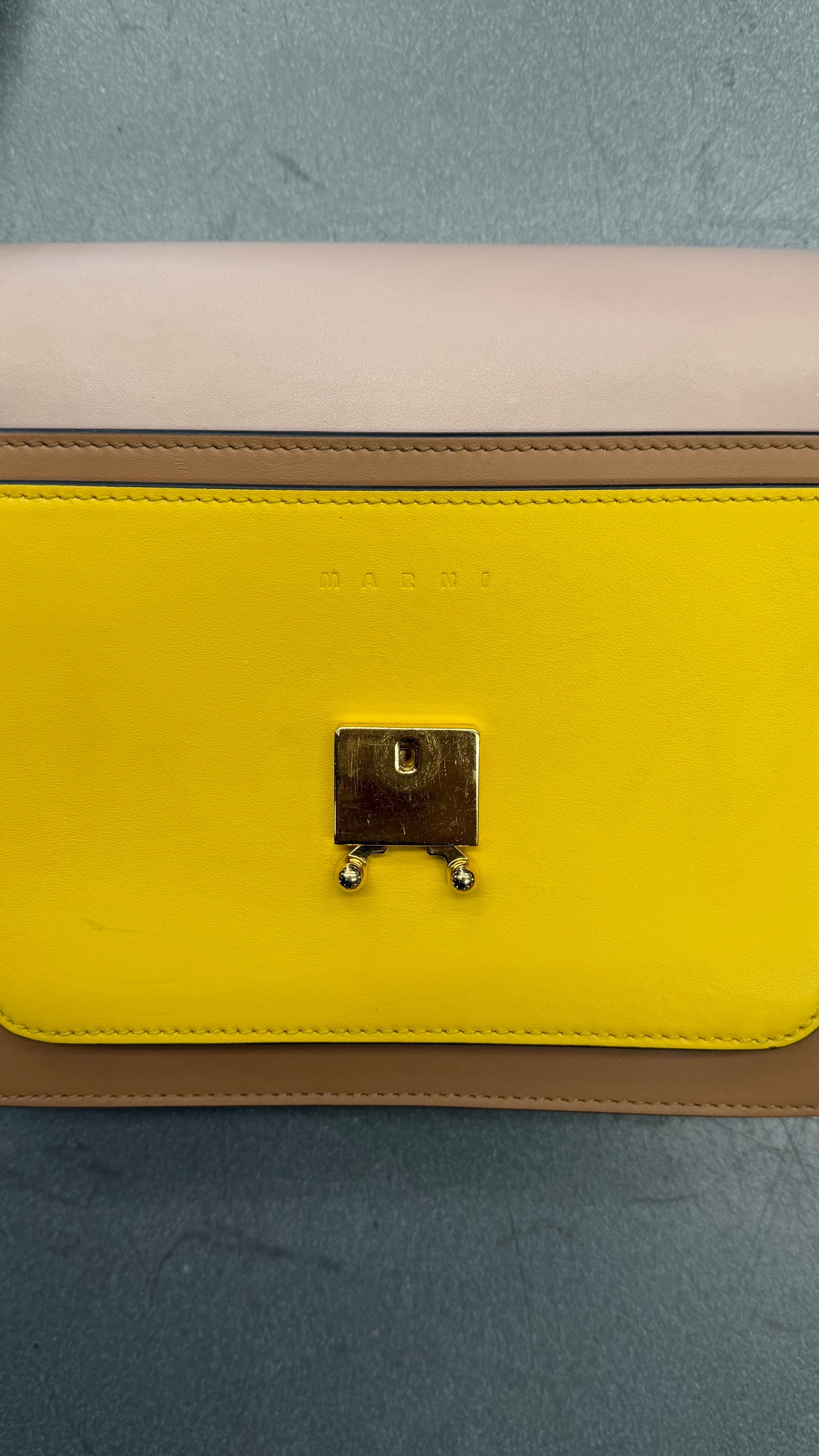 MARNI MEDIUM TRUNK LEATHER SHOUDLER BAG