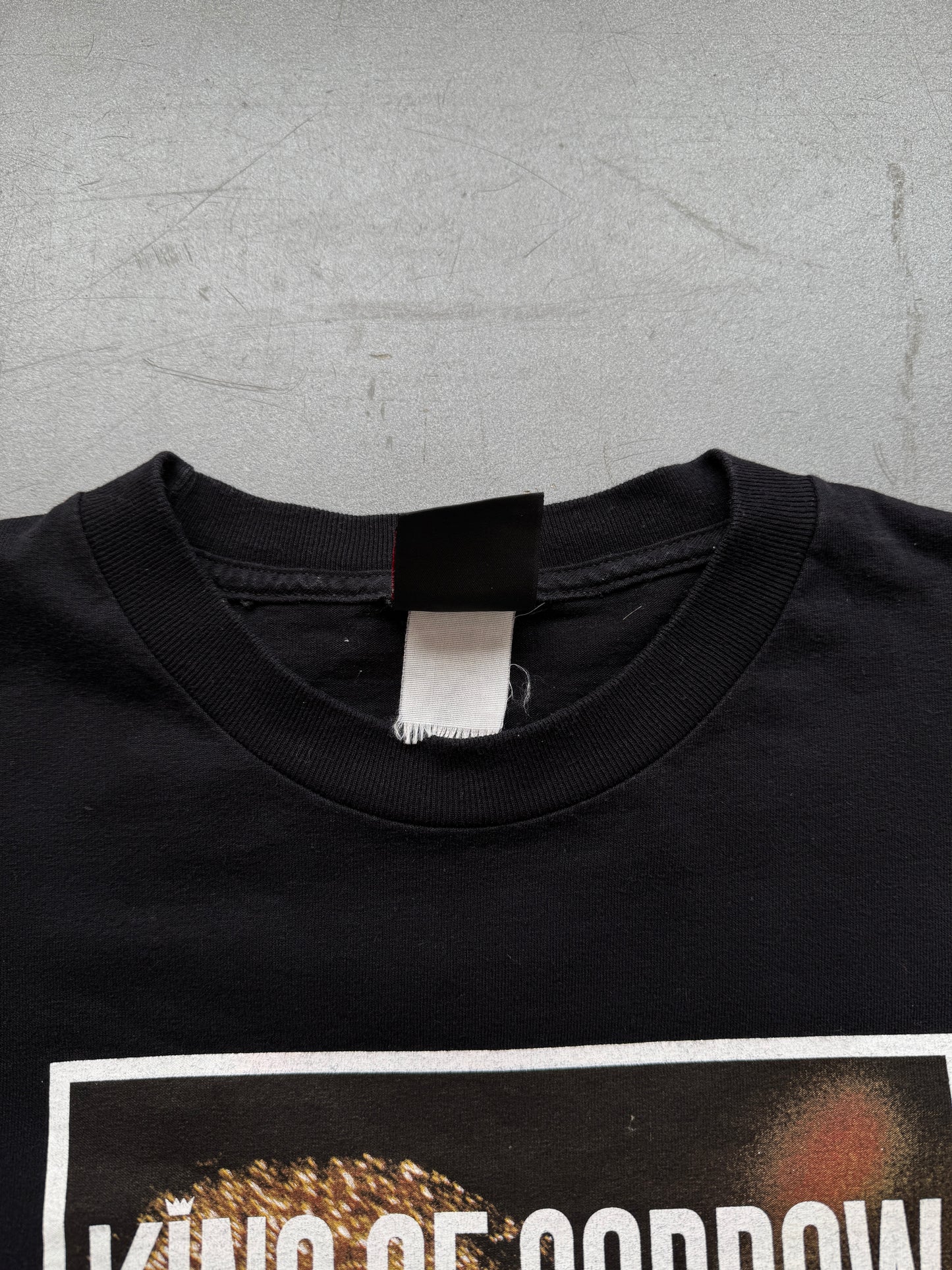 2001 SADE KING OF SORROW TEE (GIANT TAG)