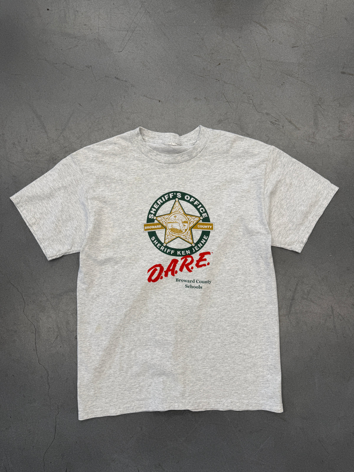 SHERIFF'S OFFICE BROWARD COUNTY D.A.R.E. BROWARD COUNTY SCHOOLS TEE (PULLED TAG)