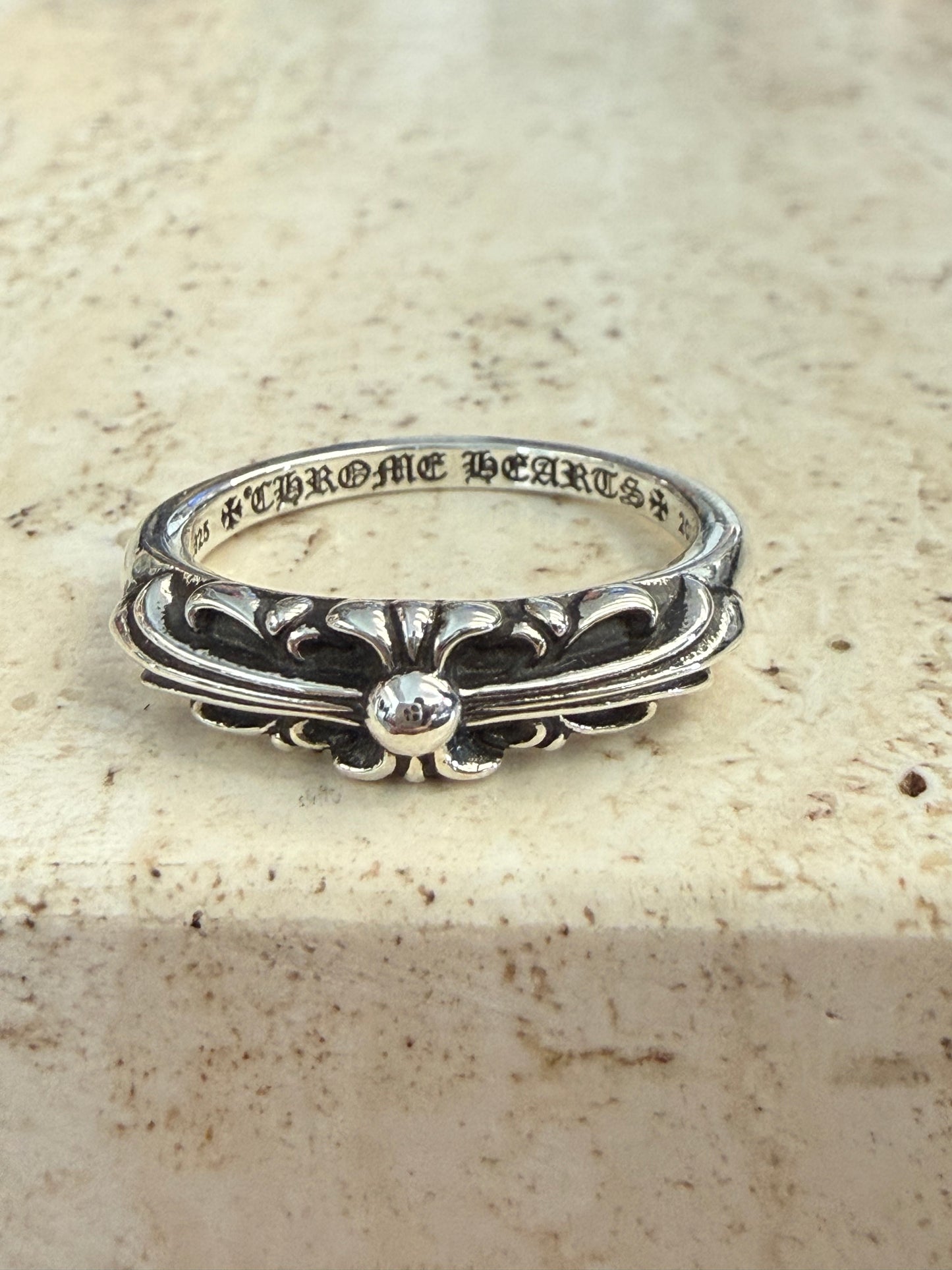 CHROME HEARTS BABY CLASSIC FLORAL CROSS SILVER RING