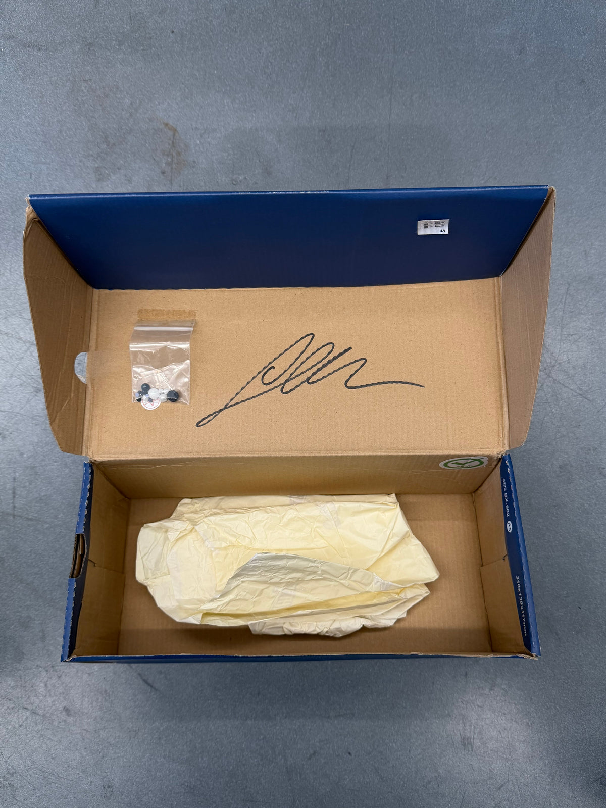 MATTIAS GOLLIN VANS AUTHENTIC LX (NEW WITH SIGNED BOX)