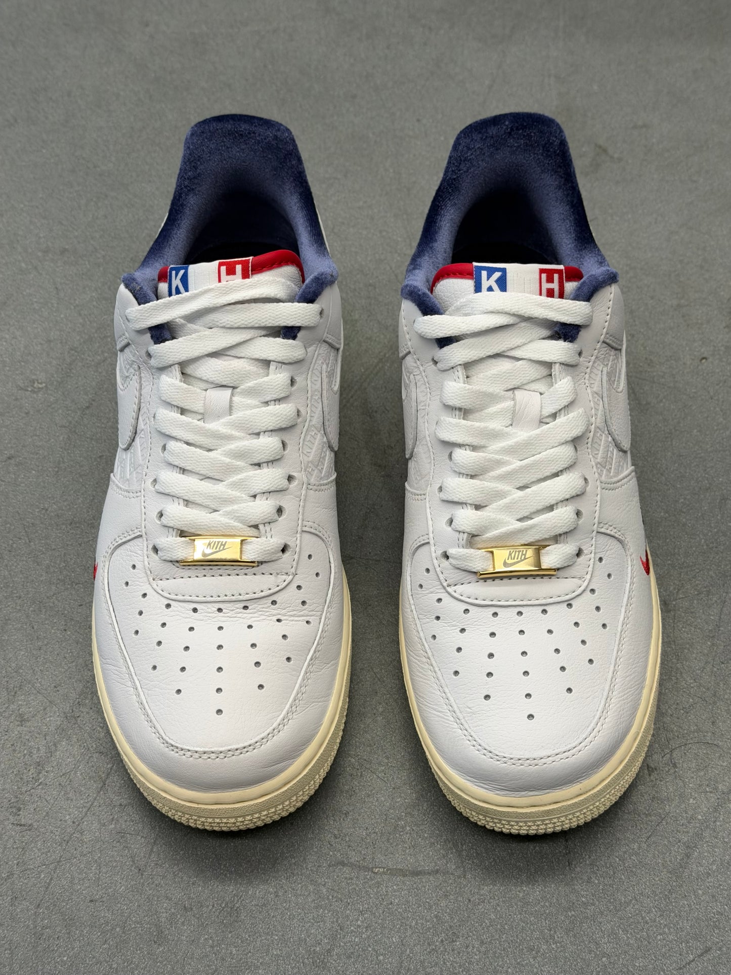 2021 NIKE AIR FORCE 1 LOW KITH PARIS EXCLUSIVE (PRE-OWNED WITH BOX)