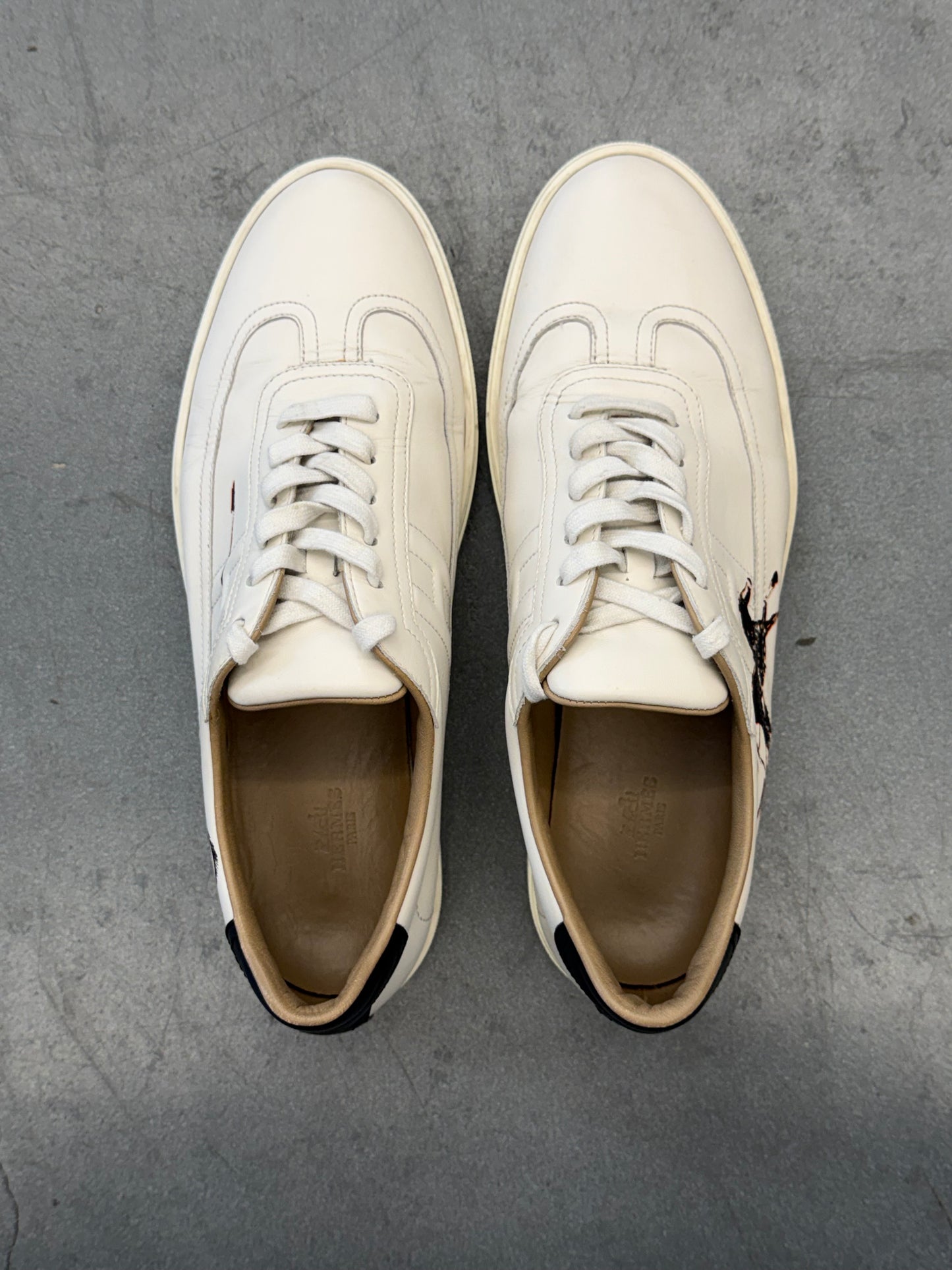 SIZE 43 HERMES QUICKER SNEAKER (W/O BOX)