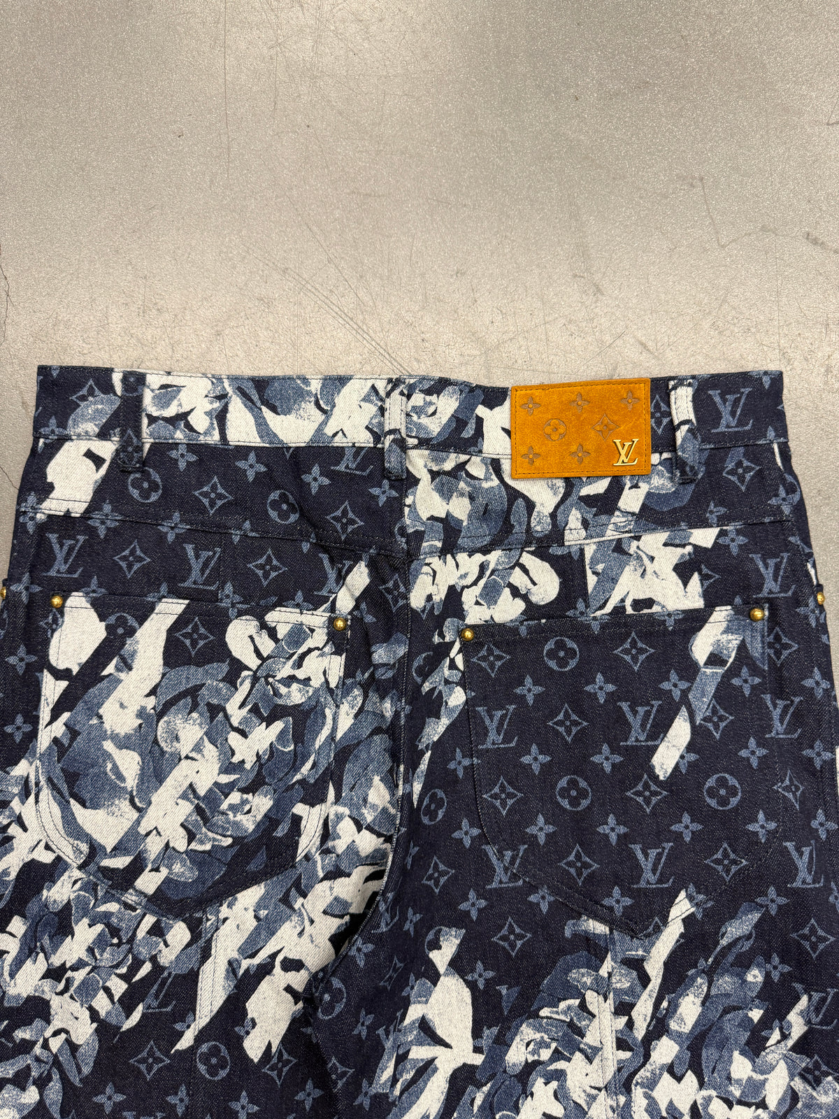 SS21 LOUIS VUITTON MONOGRAM PATCHWORK DENIM