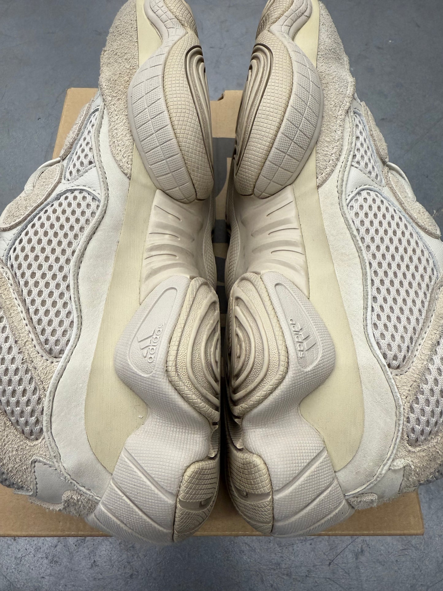 2022 SIZE 9 ADIDAS YEEZY 500 BLUSH